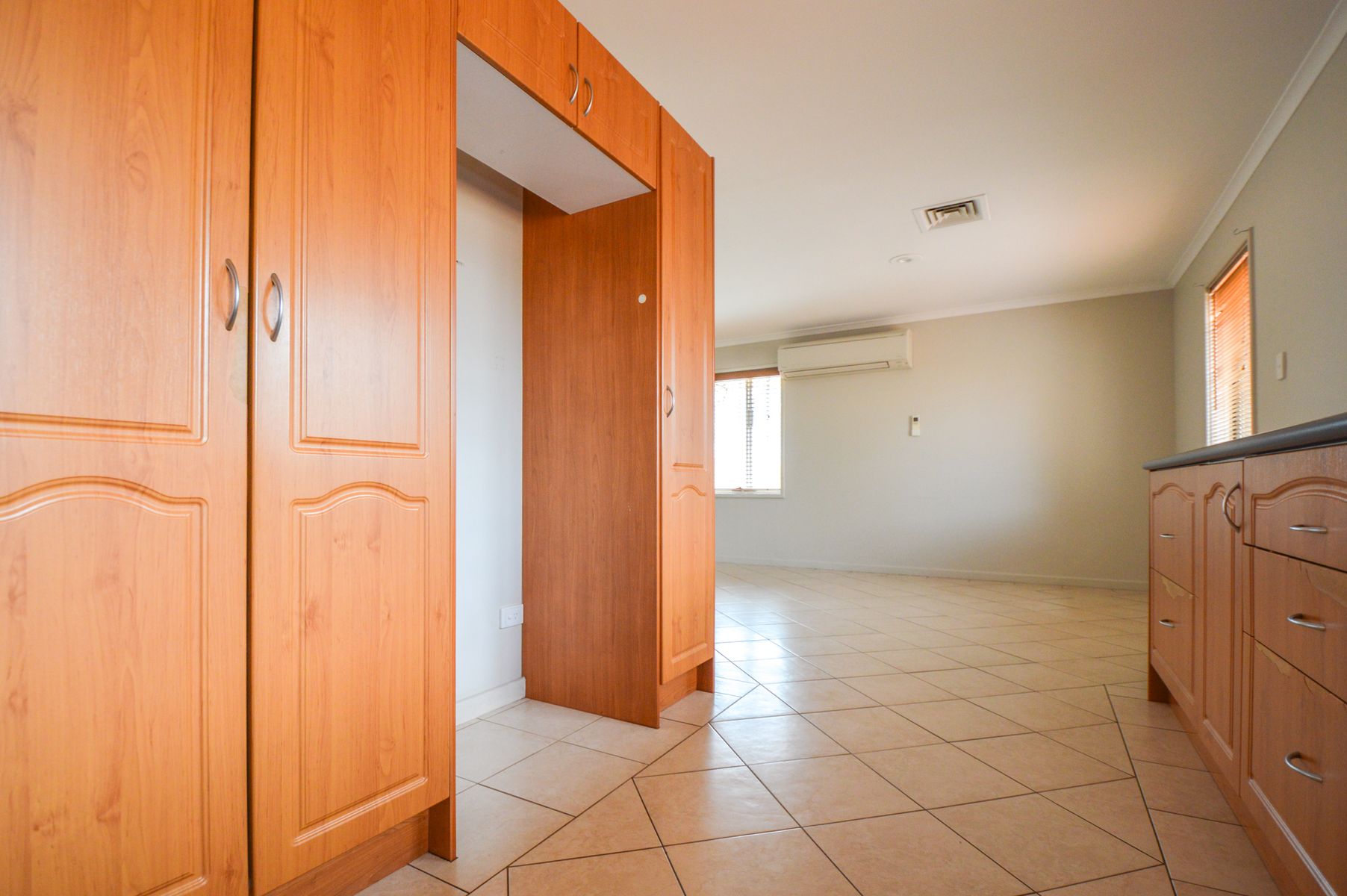 10 Lovell Way, South Hedland WA 6722, South Hedland - Thumbnail 4