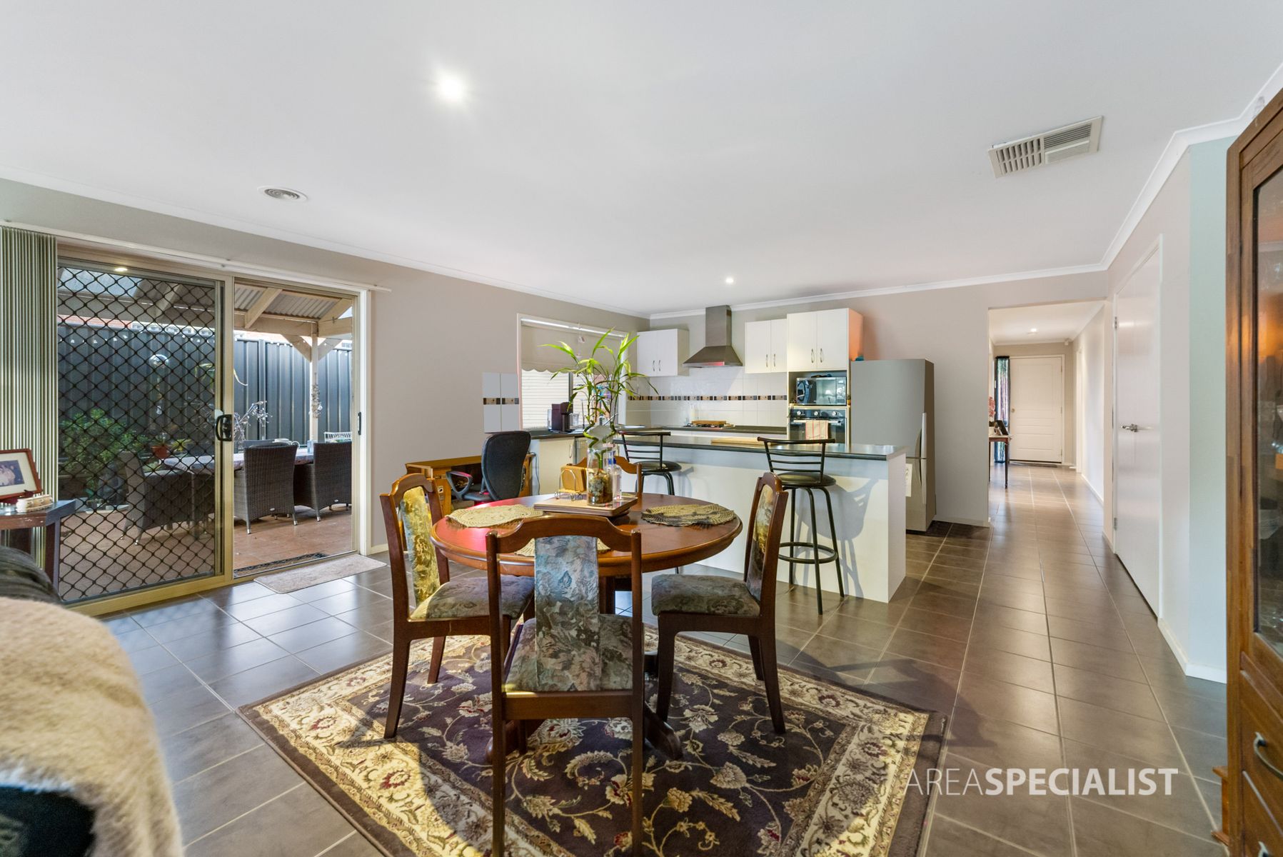 24 Broadwater Street, Manor Lakes VIC 3024, Manor Lakes - Thumbnail 8