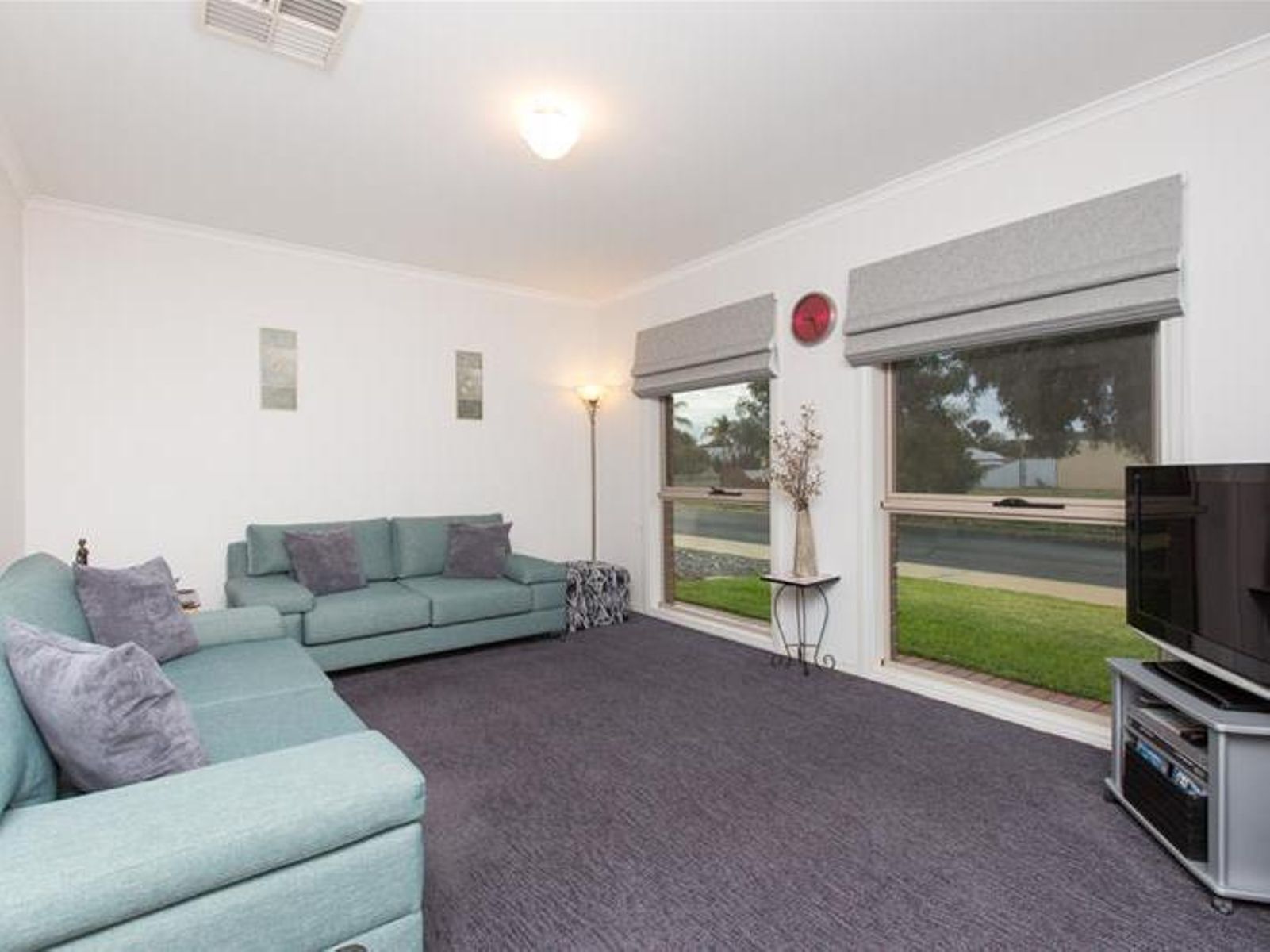 12 Carmela Court, Mildura - Thumbnail 2