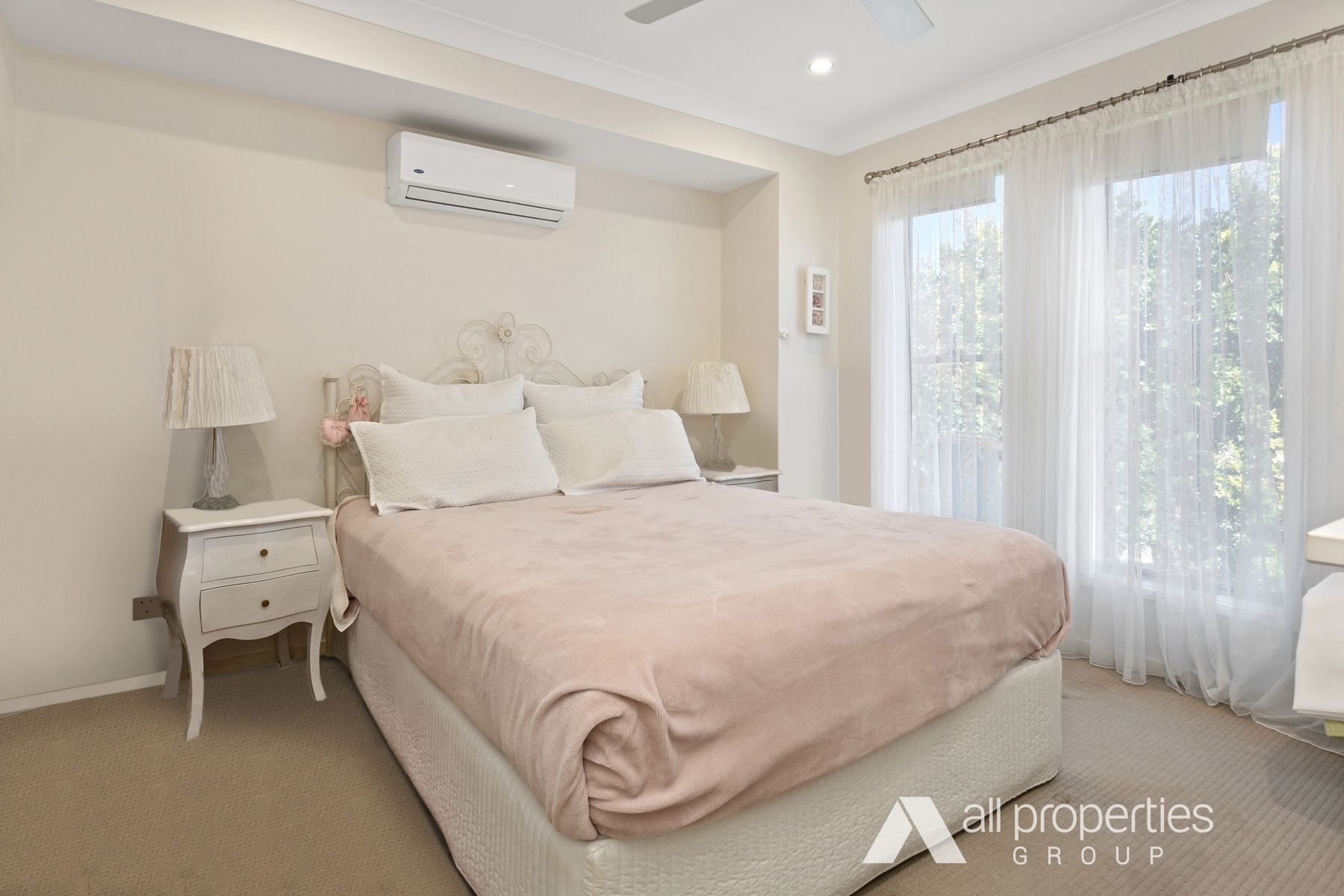 8 Foster Circuit, Hillcrest, QLD 4118, Hillcrest - Thumbnail 4