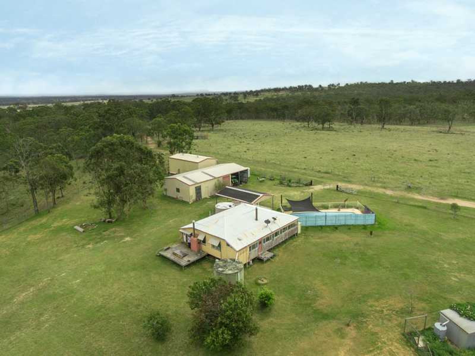 214 Watts Road, Loch Lomond, QLD 4370, Loch Lomond - Thumbnail 8