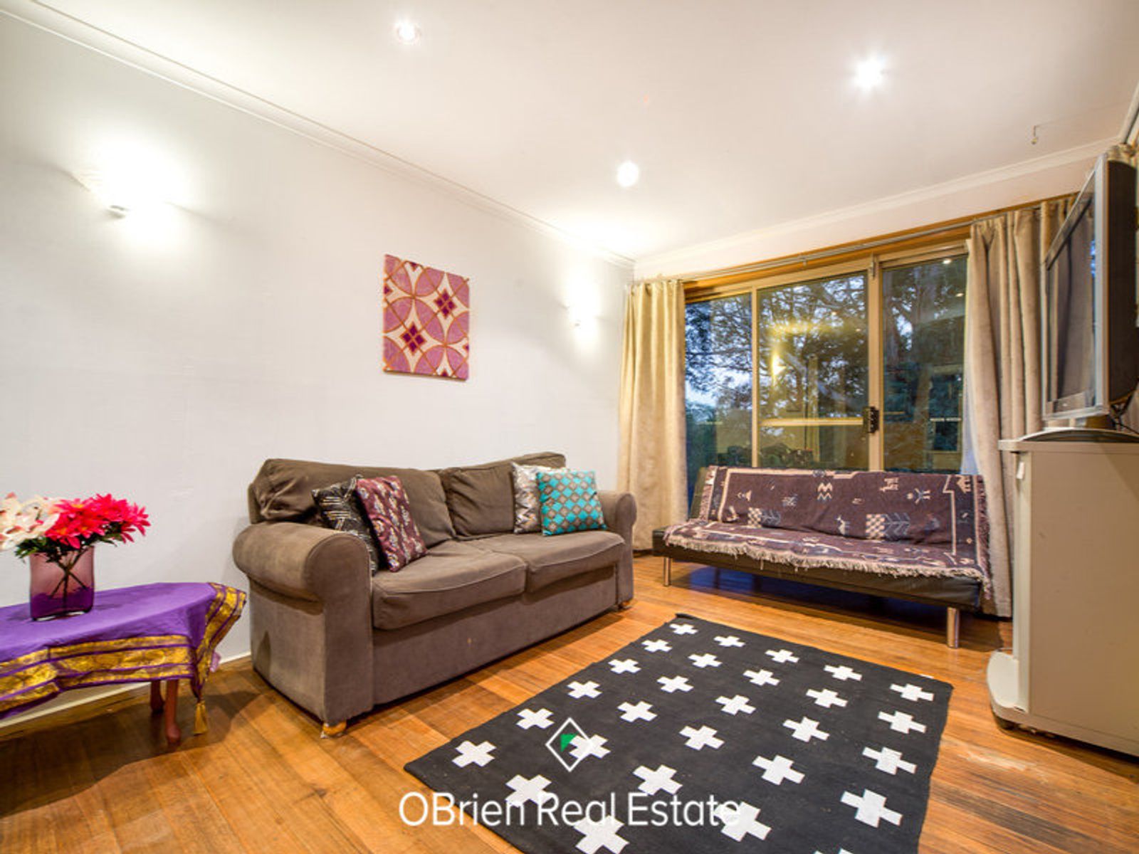 3 Marra Court, Endeavour Hills, VIC 3802, Endeavour Hills - Thumbnail 2