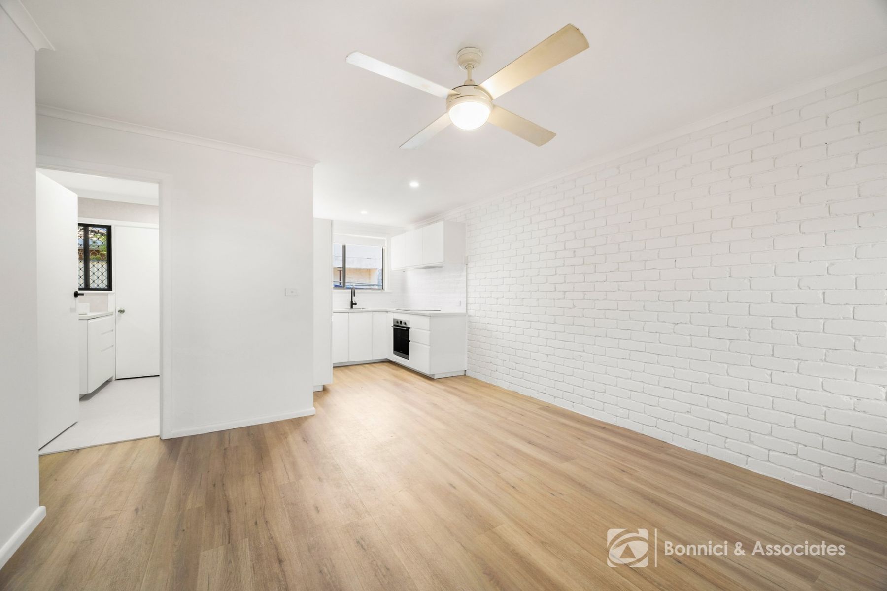 4/17a Schubert Crescent, Wodonga VIC 3690, Wodonga - Thumbnail 3
