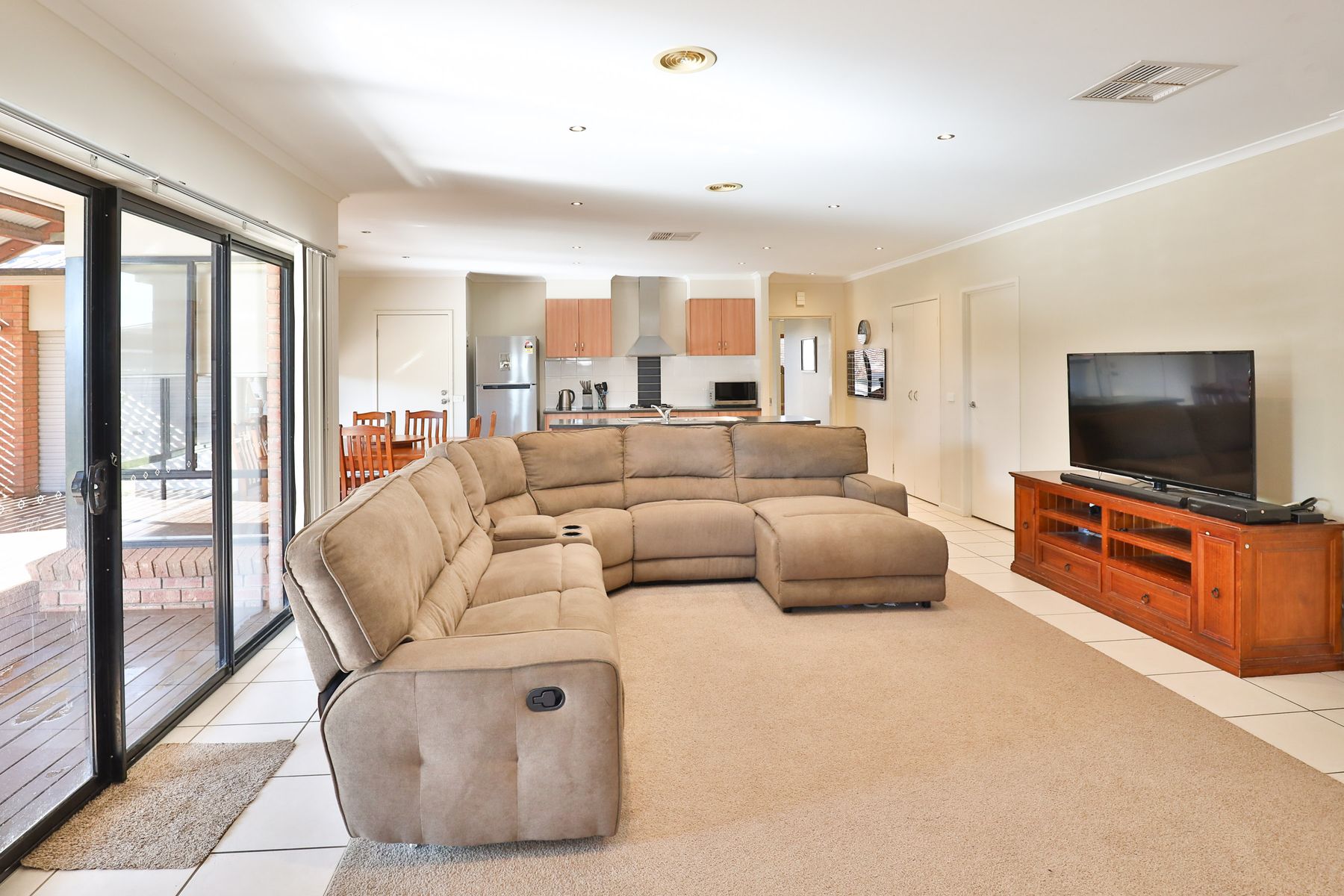 15 Jordan Avenue, Mildura - Thumbnail 2