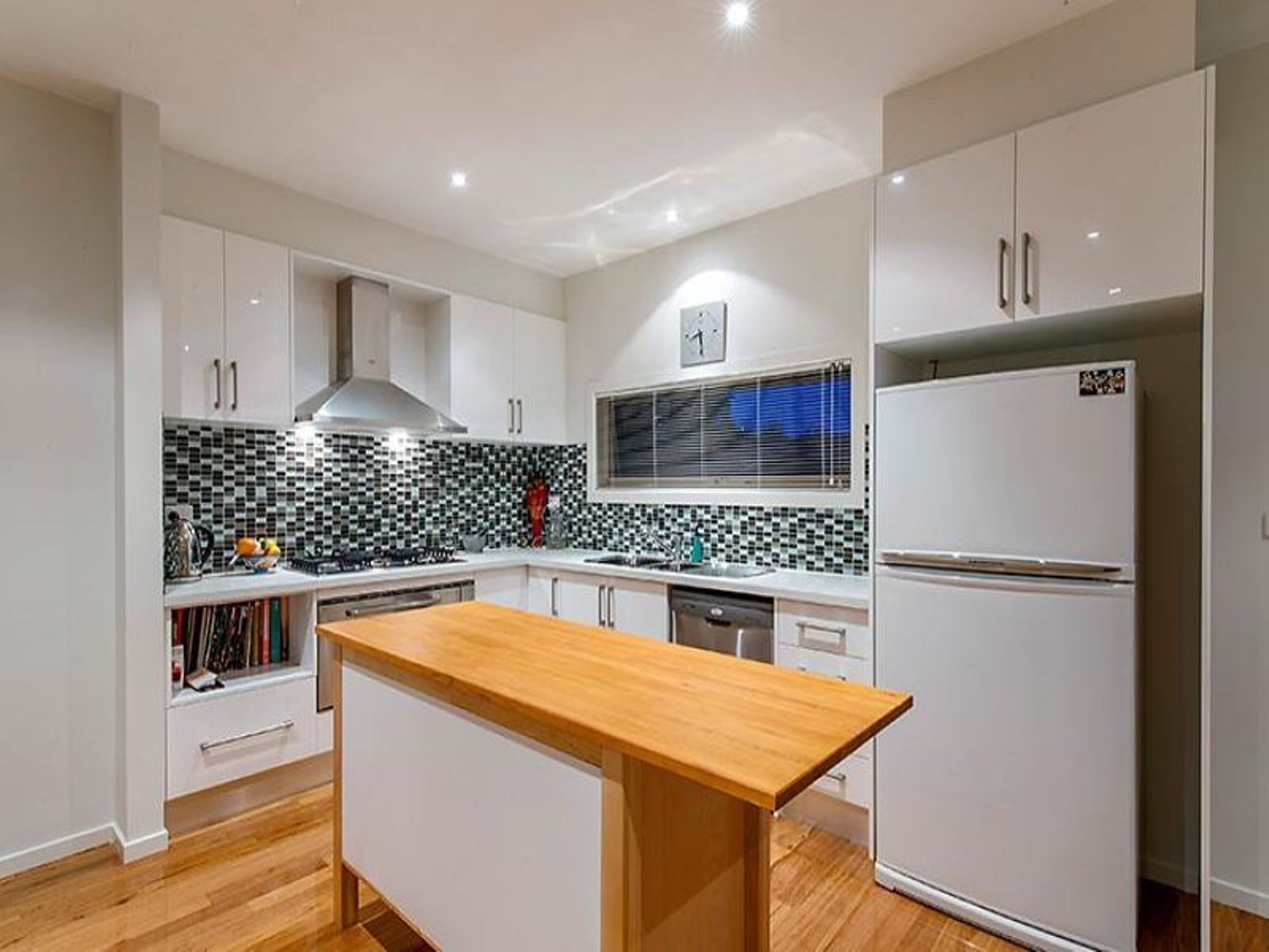 4/19-21 Amaranth Avenue, Altona North - Thumbnail 6