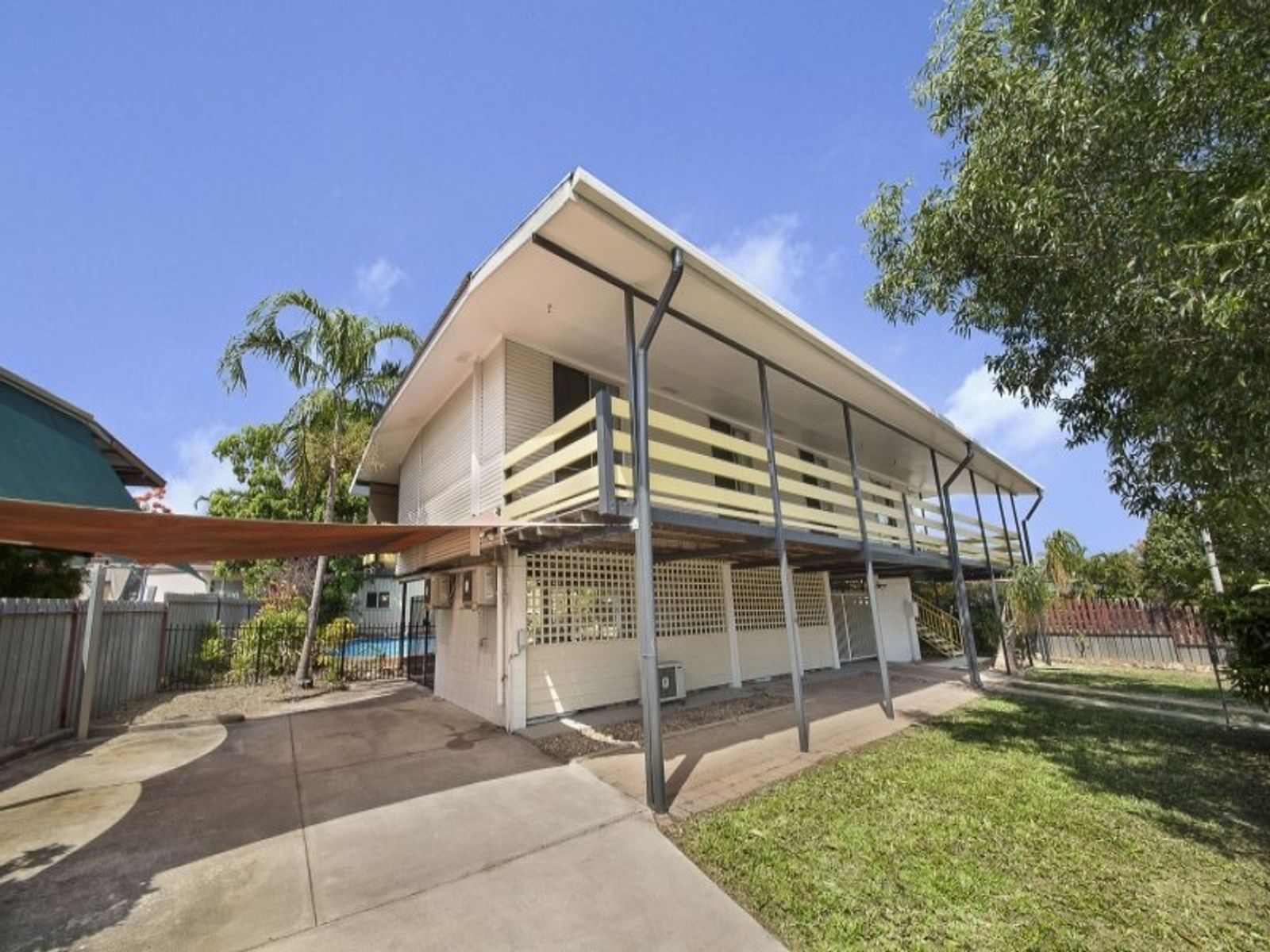 18 Furnell Crescent, Malak NT 0812, Malak - Thumbnail 2