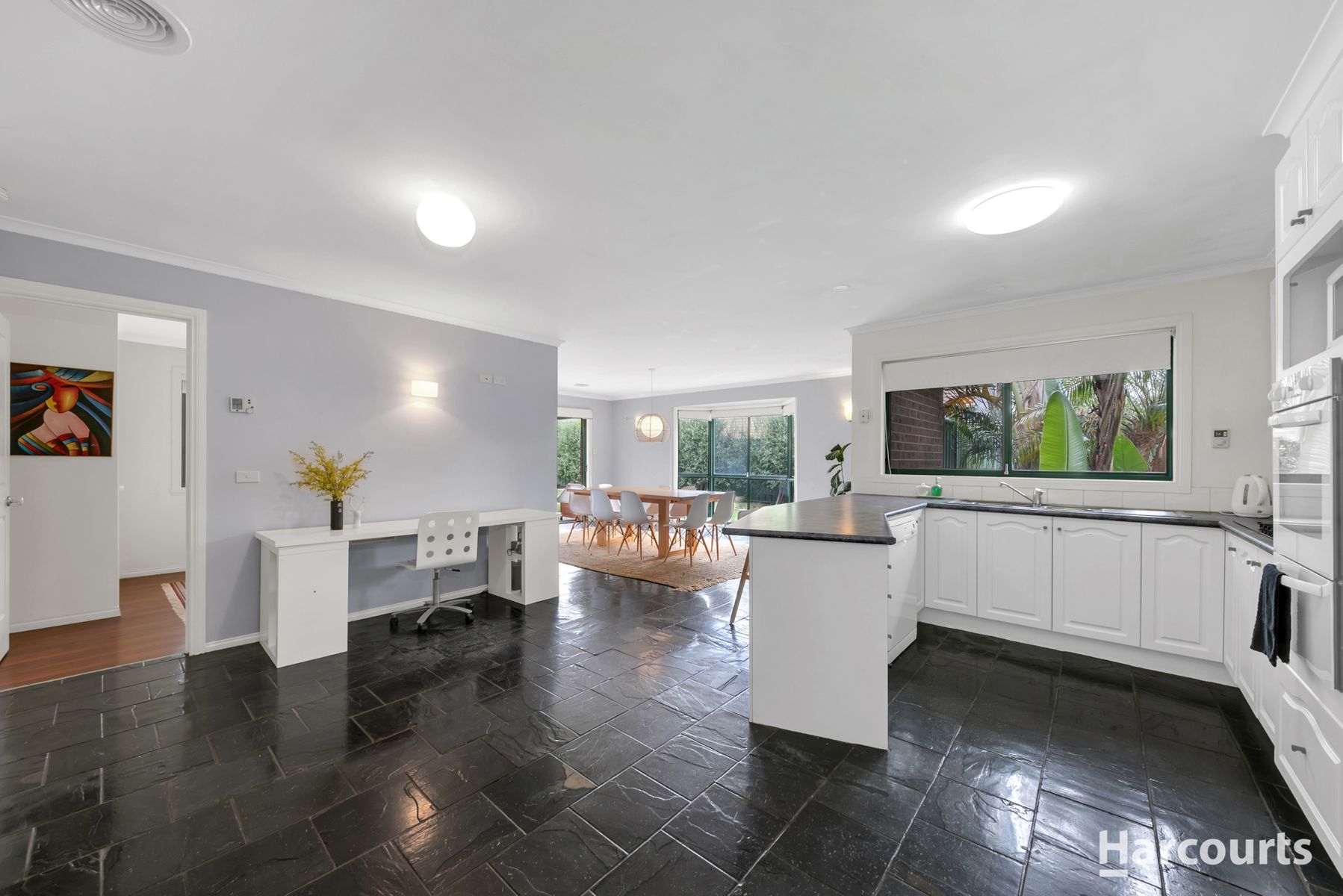 34 Windsor Gardens, Caroline Springs, VIC 3023, Caroline Springs - Thumbnail 5