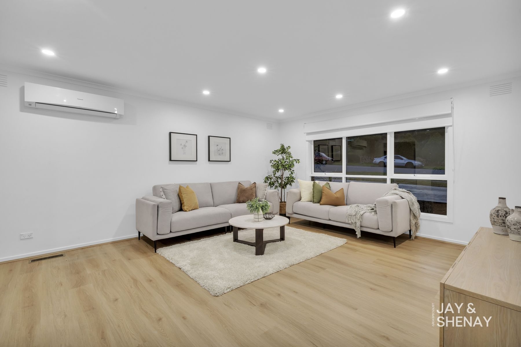 94 Chalcot Drive, Endeavour Hills, VIC 3802, Endeavour Hills - Thumbnail 3