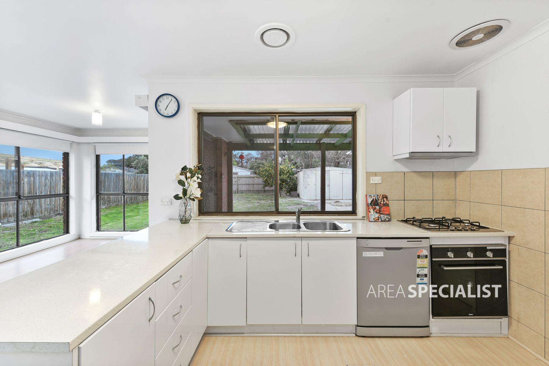 9 Dearing Avenue, Cranbourne, VIC 3977, Cranbourne - Thumbnail 6