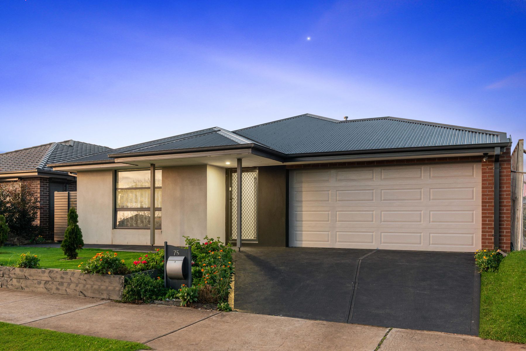 75 Newmarket Road, Werribee, VIC 3030, Werribee - Thumbnail 3