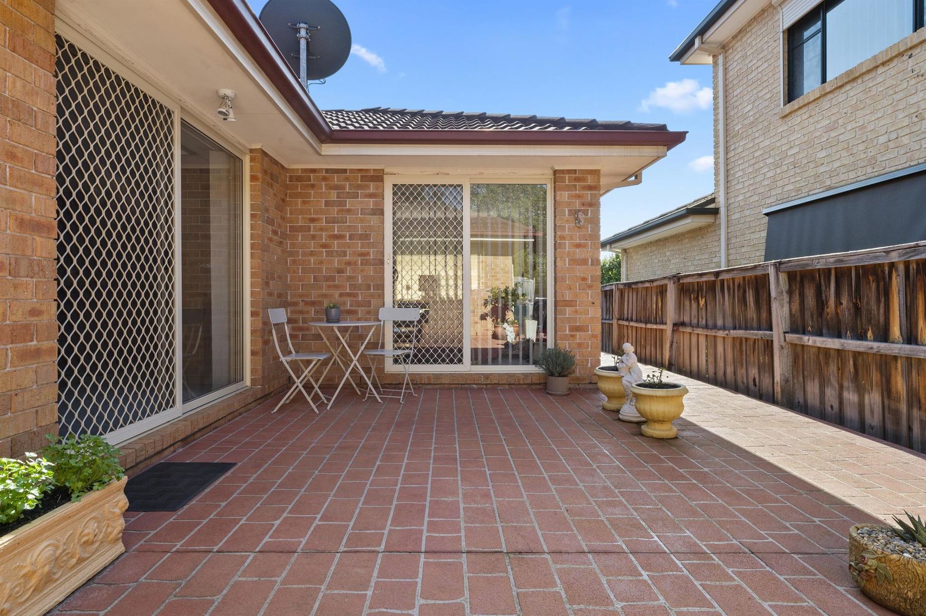 26 Fernleaf Crescent, Beaumont Hills NSW 2155, Beaumont Hills - Thumbnail 3