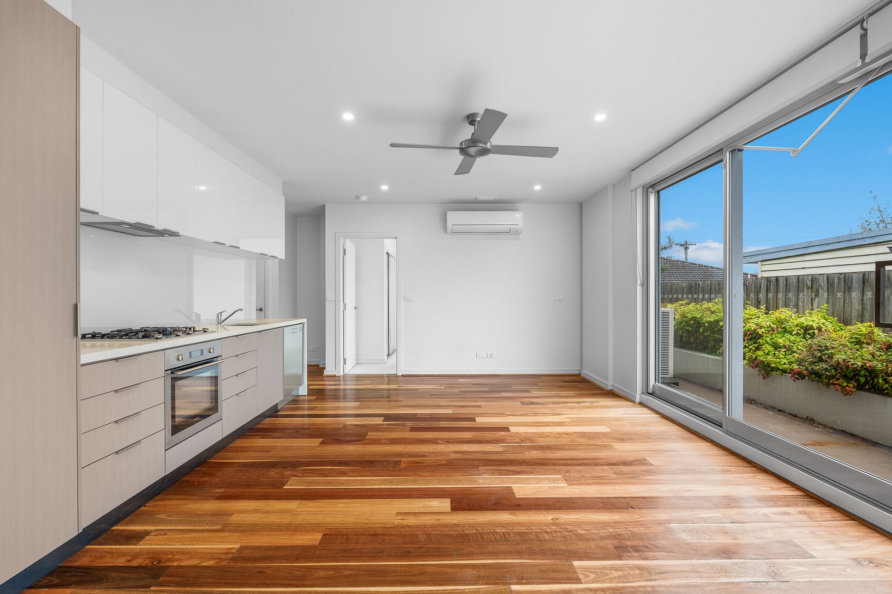 109/326, Burwood - Thumbnail 7