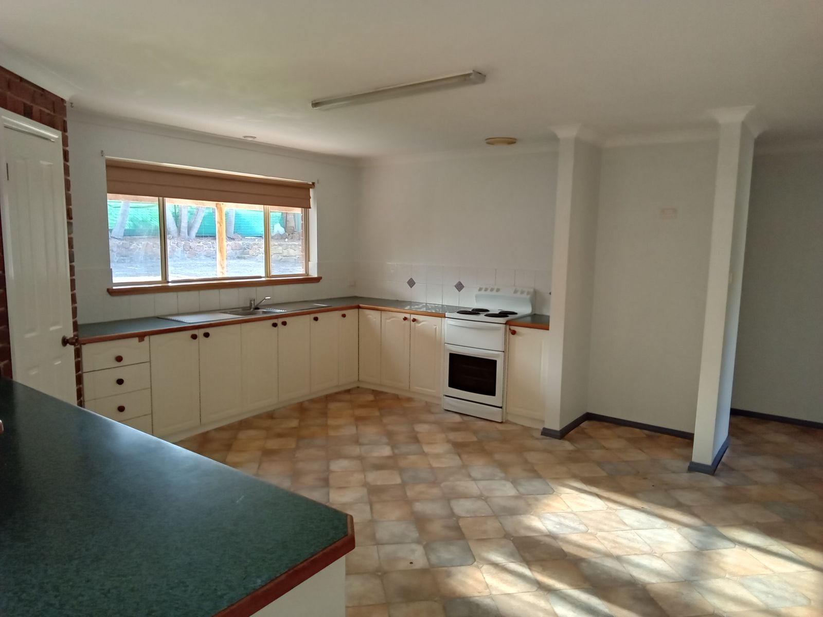 11 Purdie Road, Bayonet Head WA 6330, Bayonet Head - Thumbnail 5