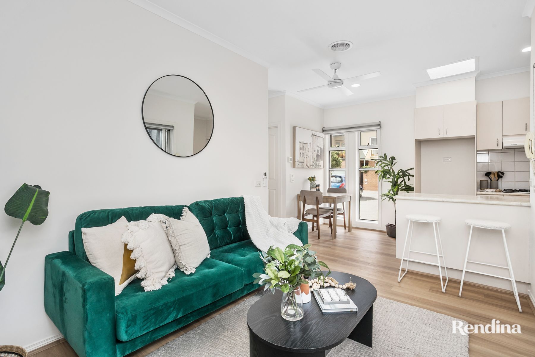 46 McNamara Mews, Kensington - Thumbnail 3