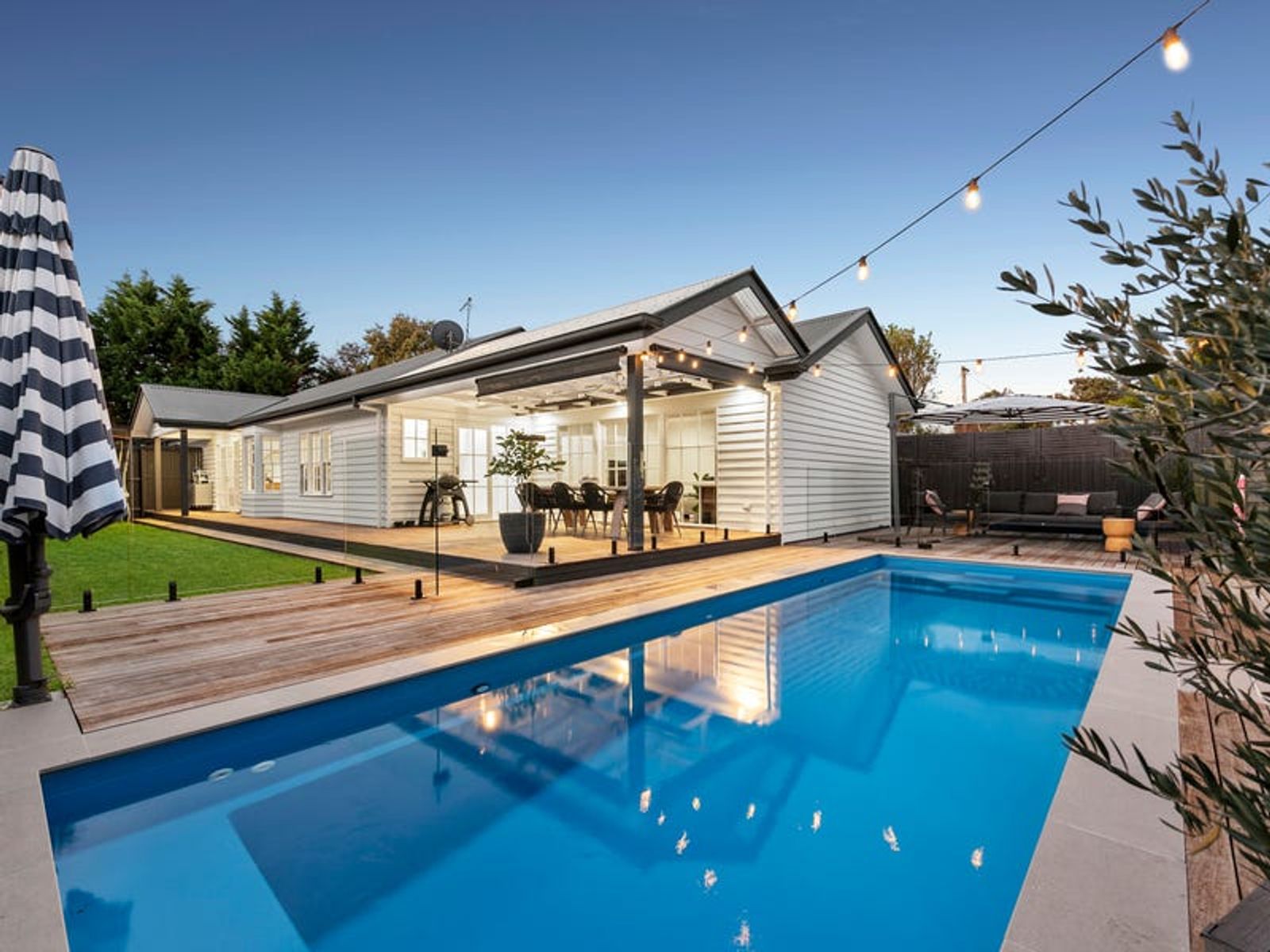 13 Melibee Street, Blairgowrie, VIC 3942, Blairgowrie - Thumbnail 2