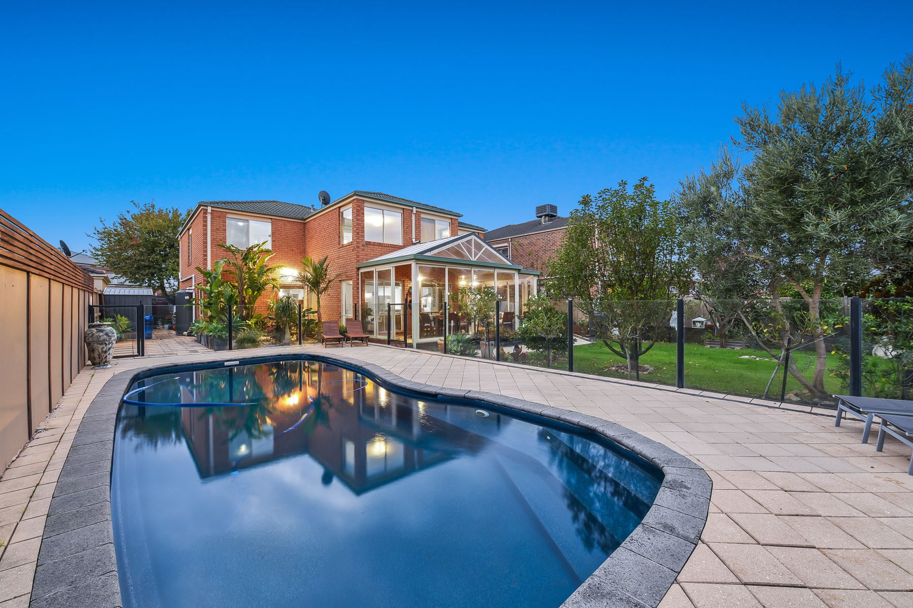 32 Aisha Crescent, Dingley Village, VIC 3172, Dingley Village - Thumbnail 2