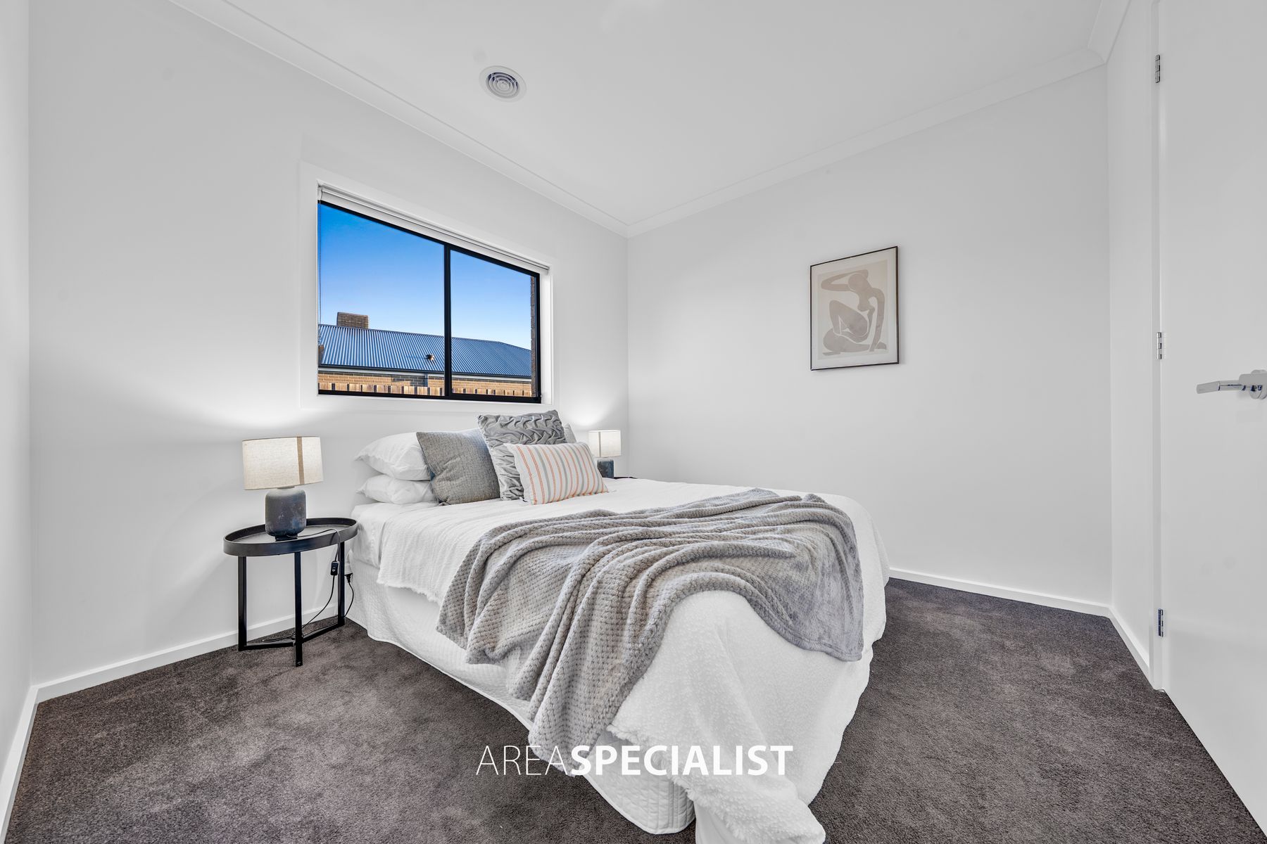 54 Guru Boulevard, Lynbrook, Lynbrook - Thumbnail 7