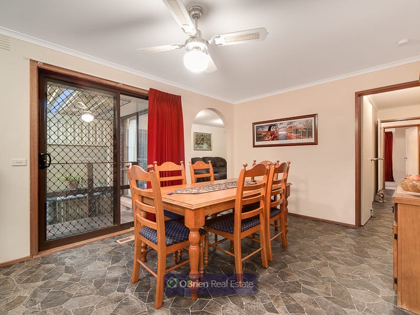 32 Clifton Way, Endeavour Hills, VIC 3802, Endeavour Hills - Thumbnail 4