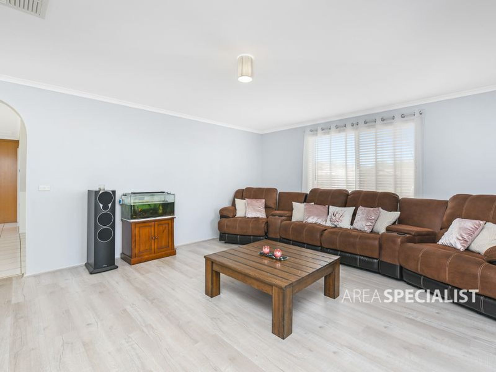 102 Waverley Park Drive, Cranbourne North, VIC 3977, Cranbourne North - Thumbnail 2