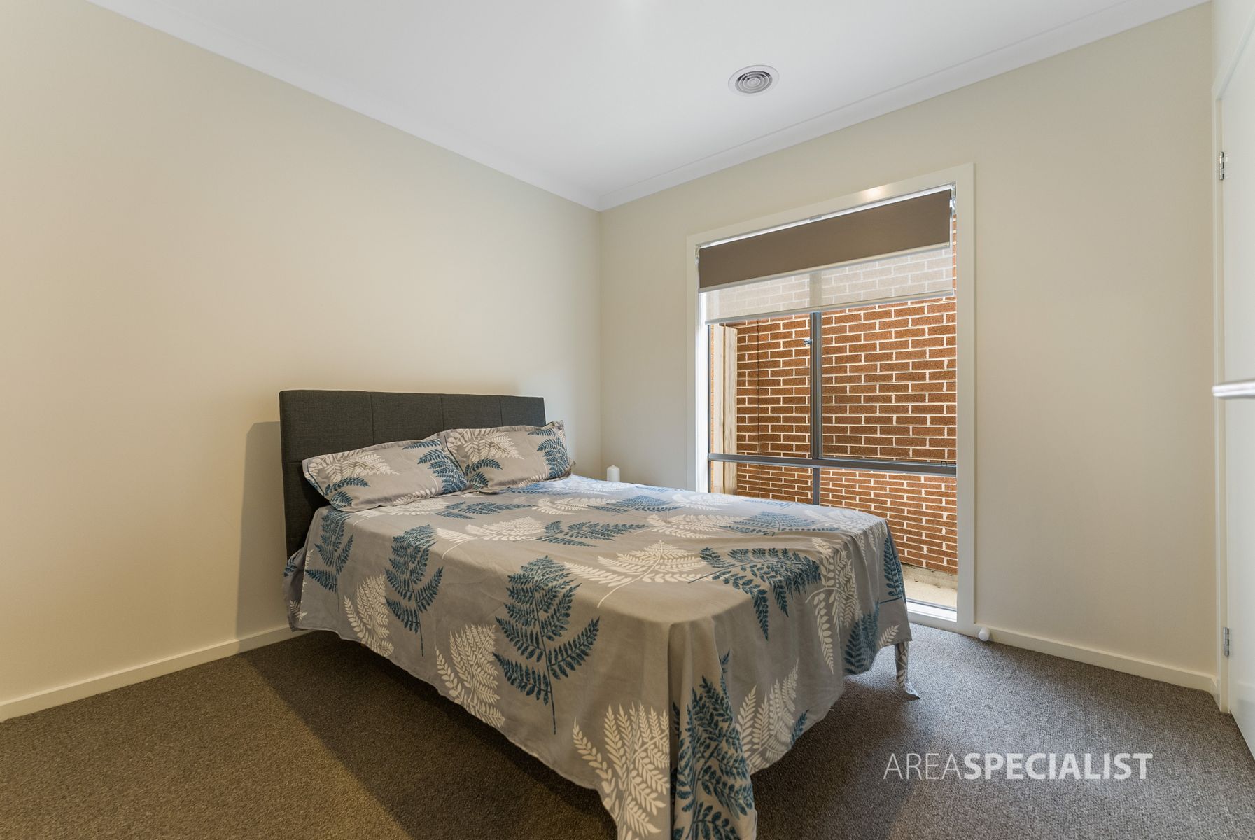 15 Gellibrand Street, Werribee, VIC 3030, Werribee - Thumbnail 6