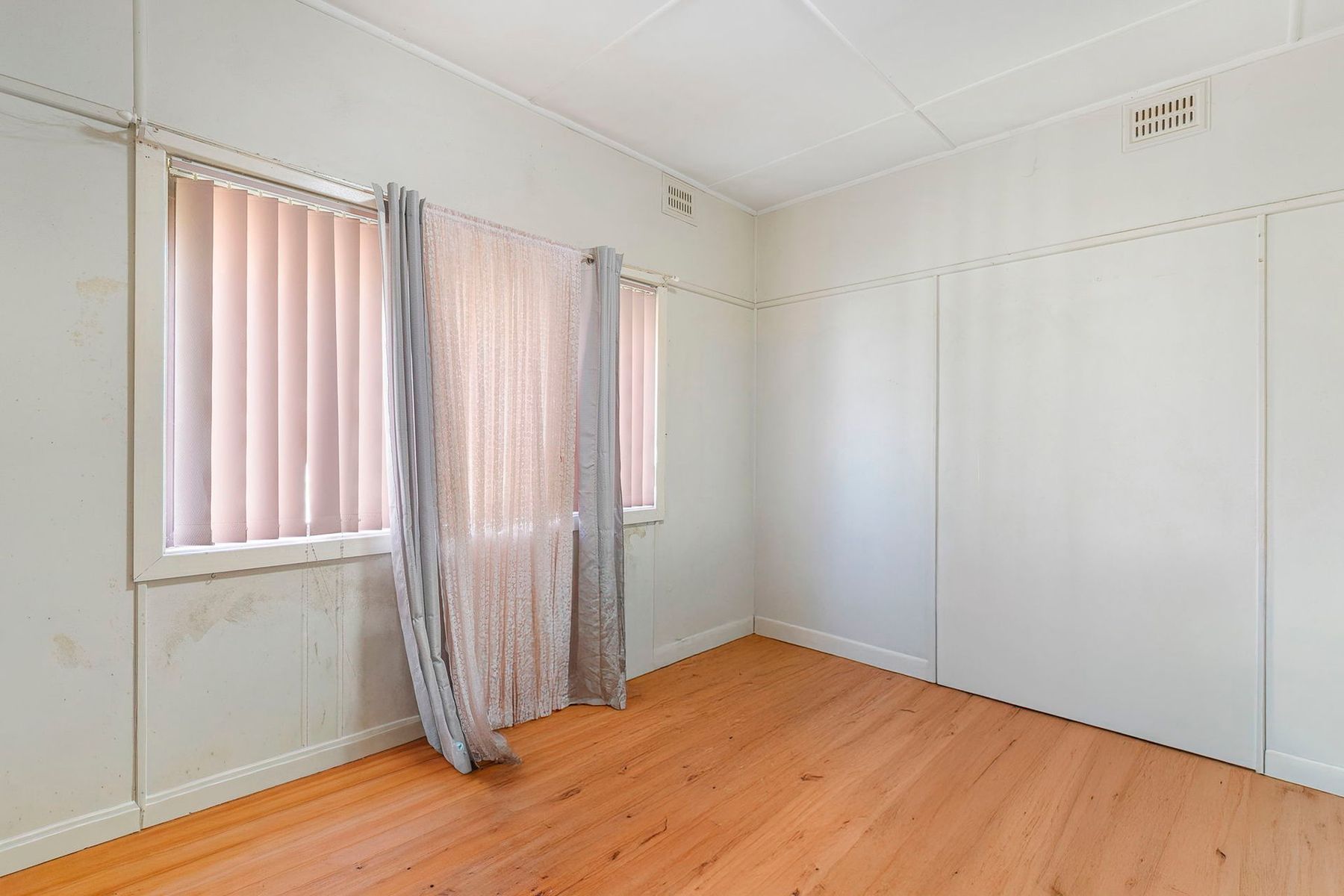 37 Glenavon Street, Toukley NSW 2263, Toukley - Thumbnail 8