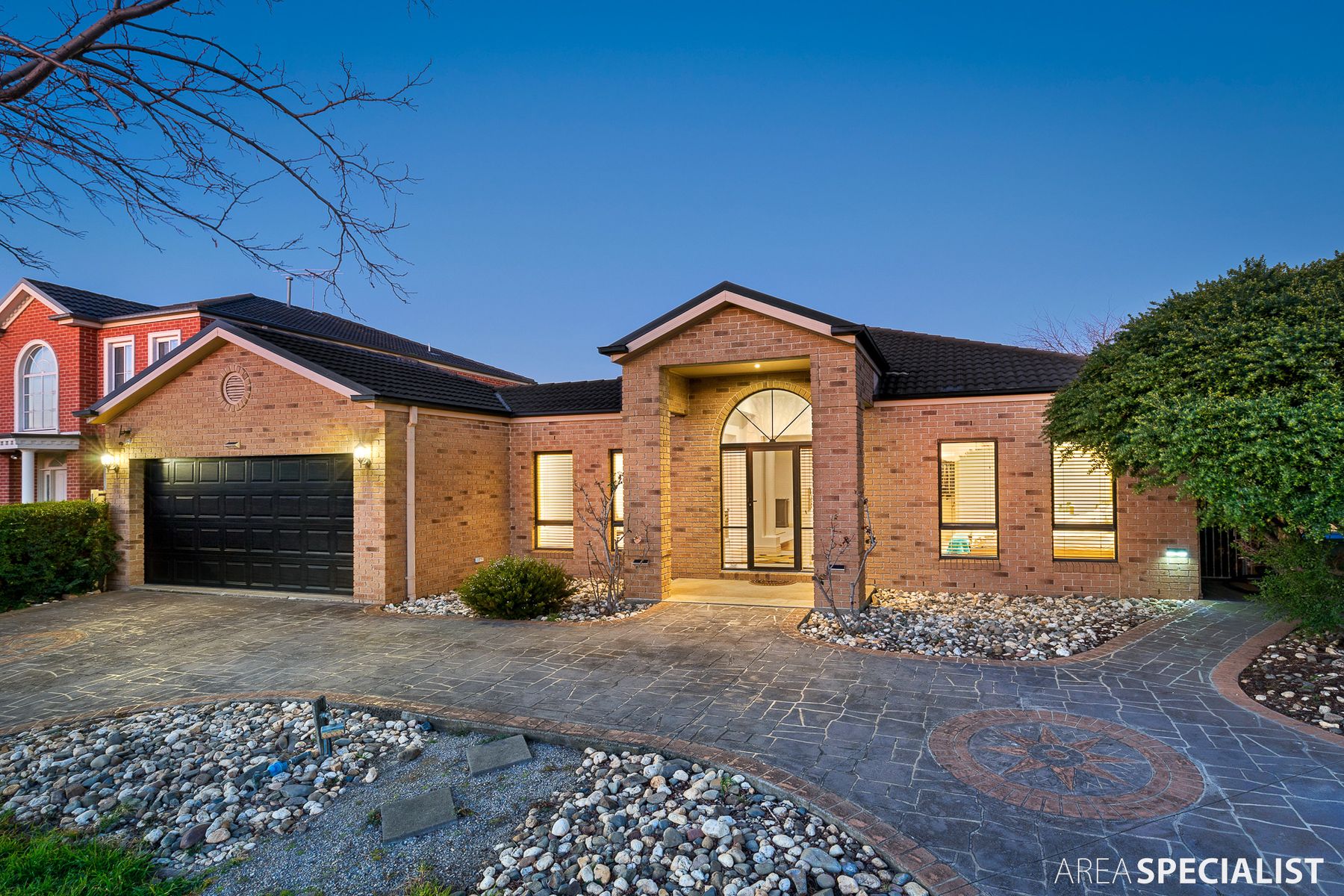 4 Langbourne Court, Point Cook, VIC 3030, Point Cook - Thumbnail 3