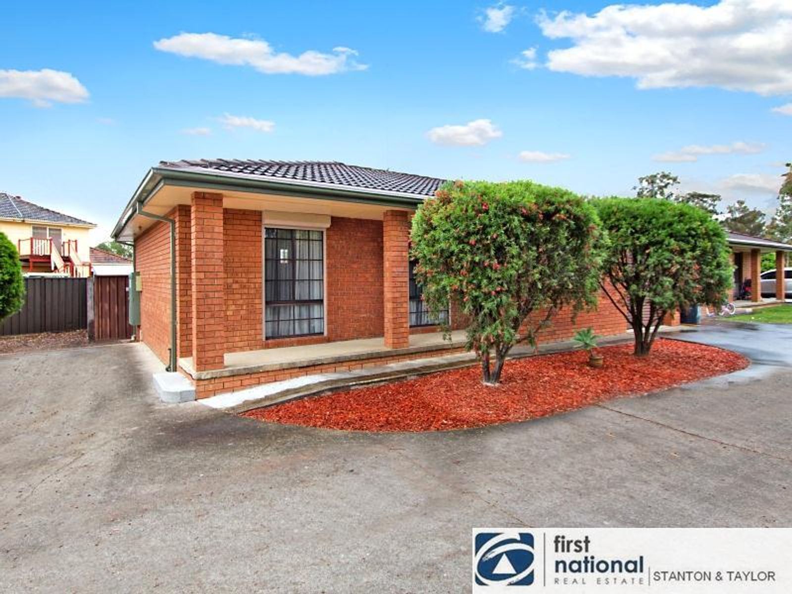 1/5 Kenarf Close, Kingswood - Thumbnail 3