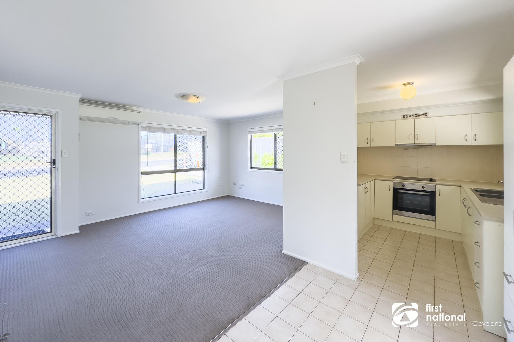69 Smith Street, Cleveland QLD 4163, Cleveland - Thumbnail 3