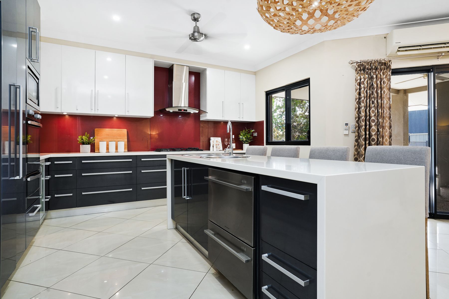 14 Matla Crescent, Lyons NT 0810, Lyons - Thumbnail 2