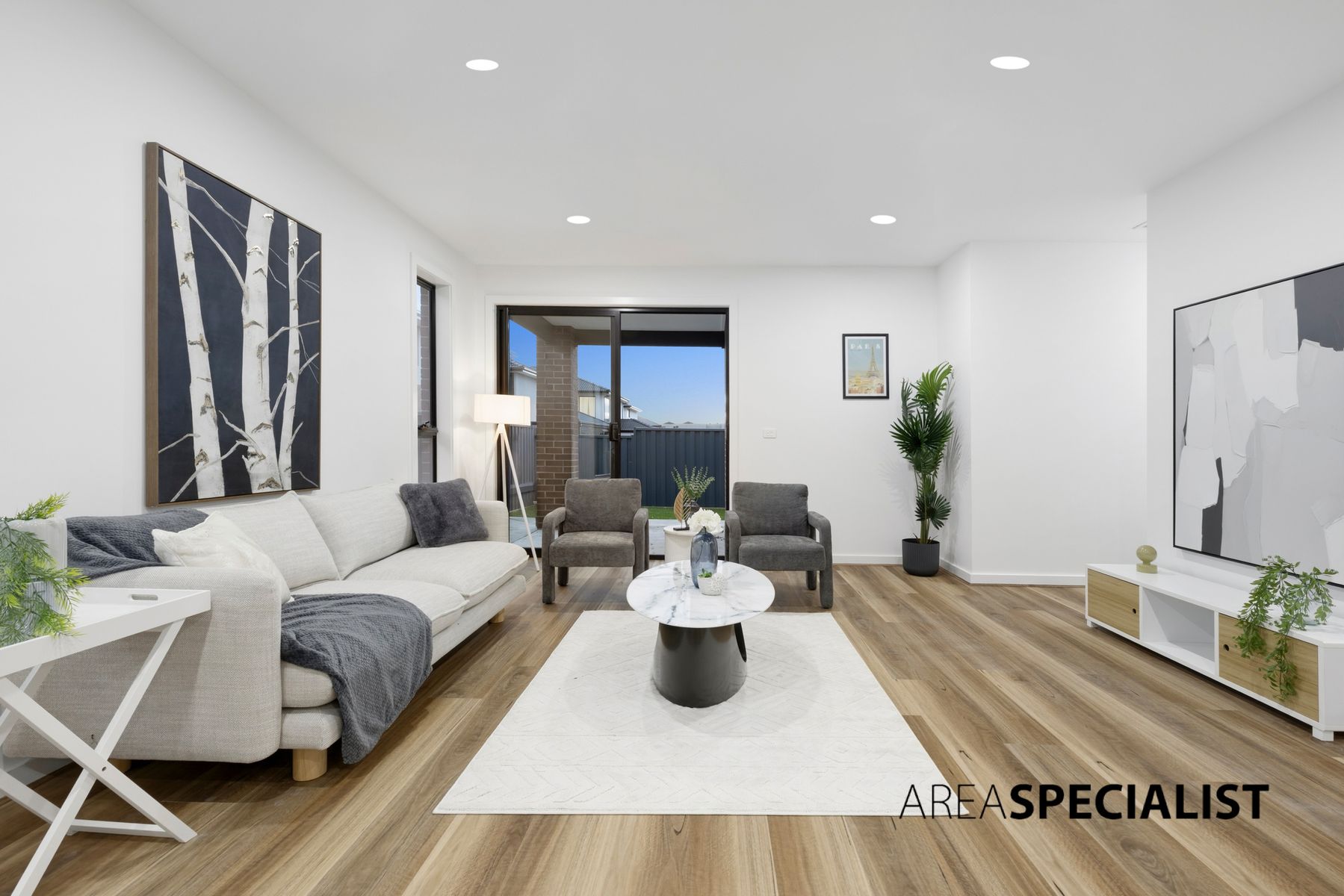 12 Mettle Street, Clyde North, Clyde North - Thumbnail 4