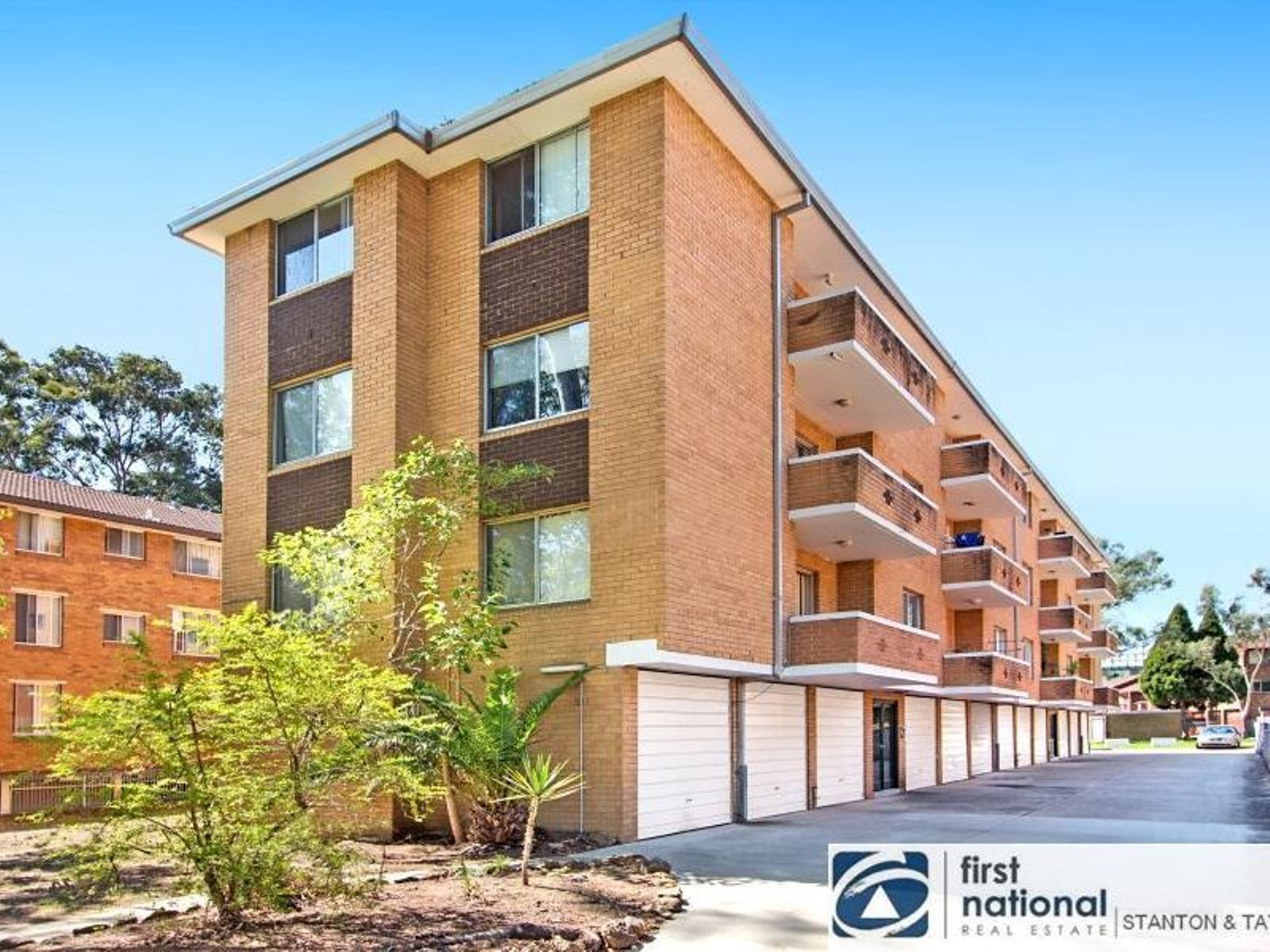 11/211 Derby Street, Penrith - Thumbnail 3