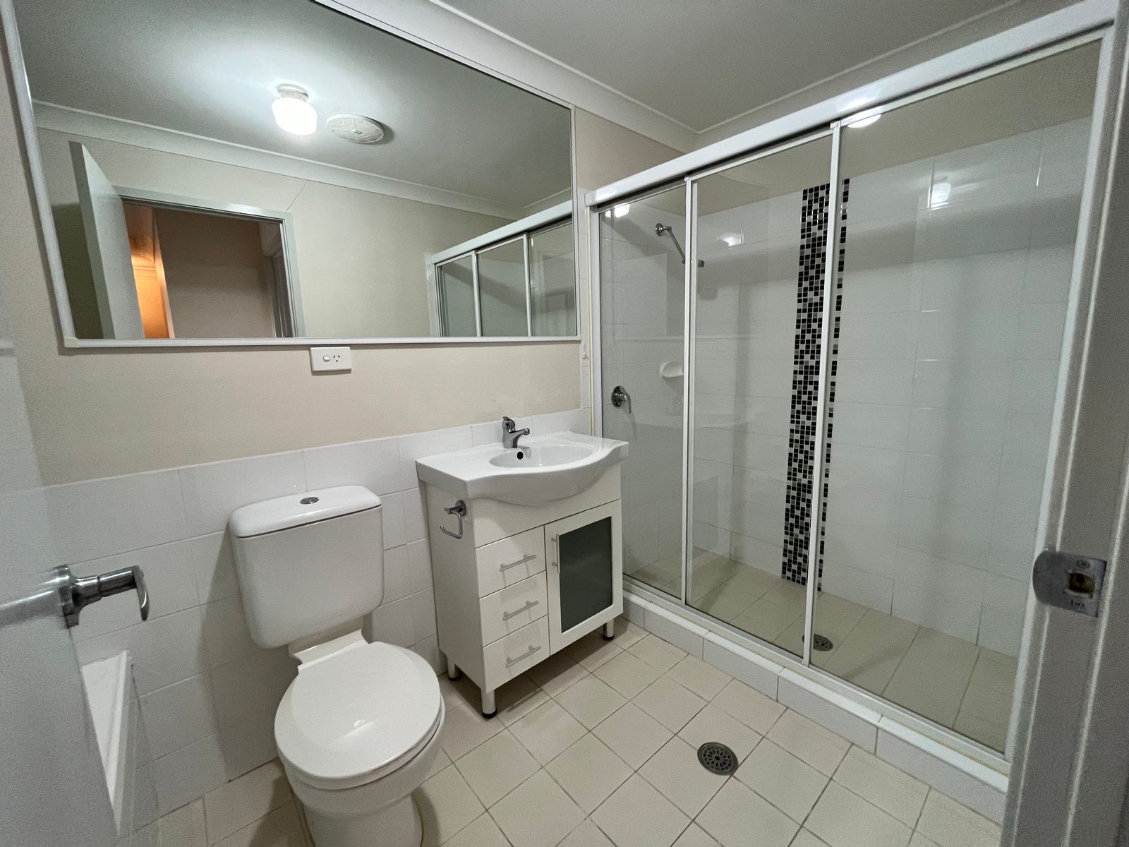 2/26 Luttrell Street, Glenmore Park, NSW 2745, Glenmore Park - Thumbnail 8