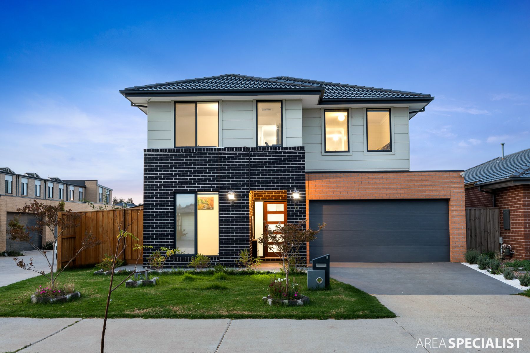 11 Orinoco Chase, Werribee, VIC 3030, Werribee - Thumbnail 2