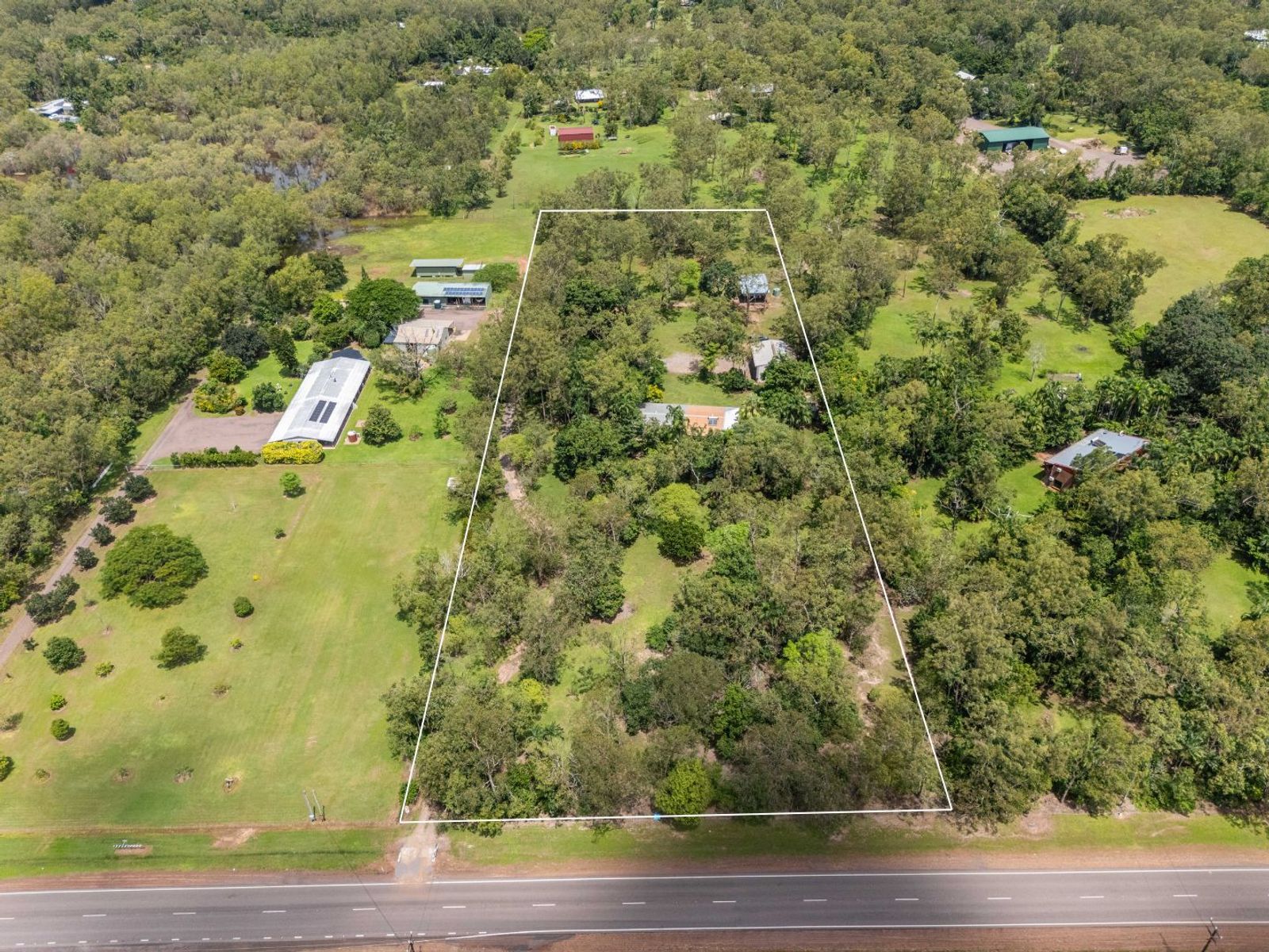 44 Pioneer Drive, Humpty Doo NT 0836, Humpty Doo - Thumbnail 2