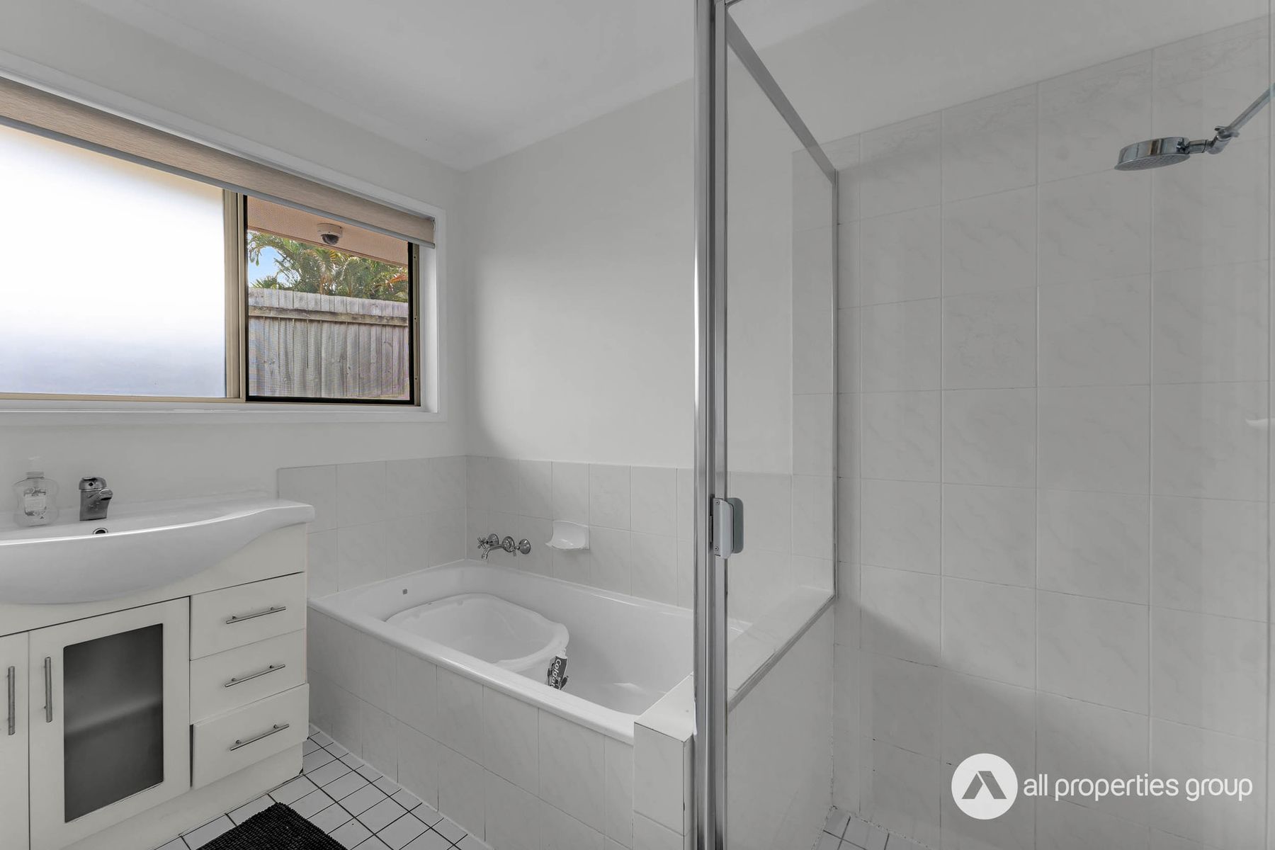 17 Hinchcliffe Street, Tanah Merah QLD 4128, Tanah Merah - Thumbnail 7