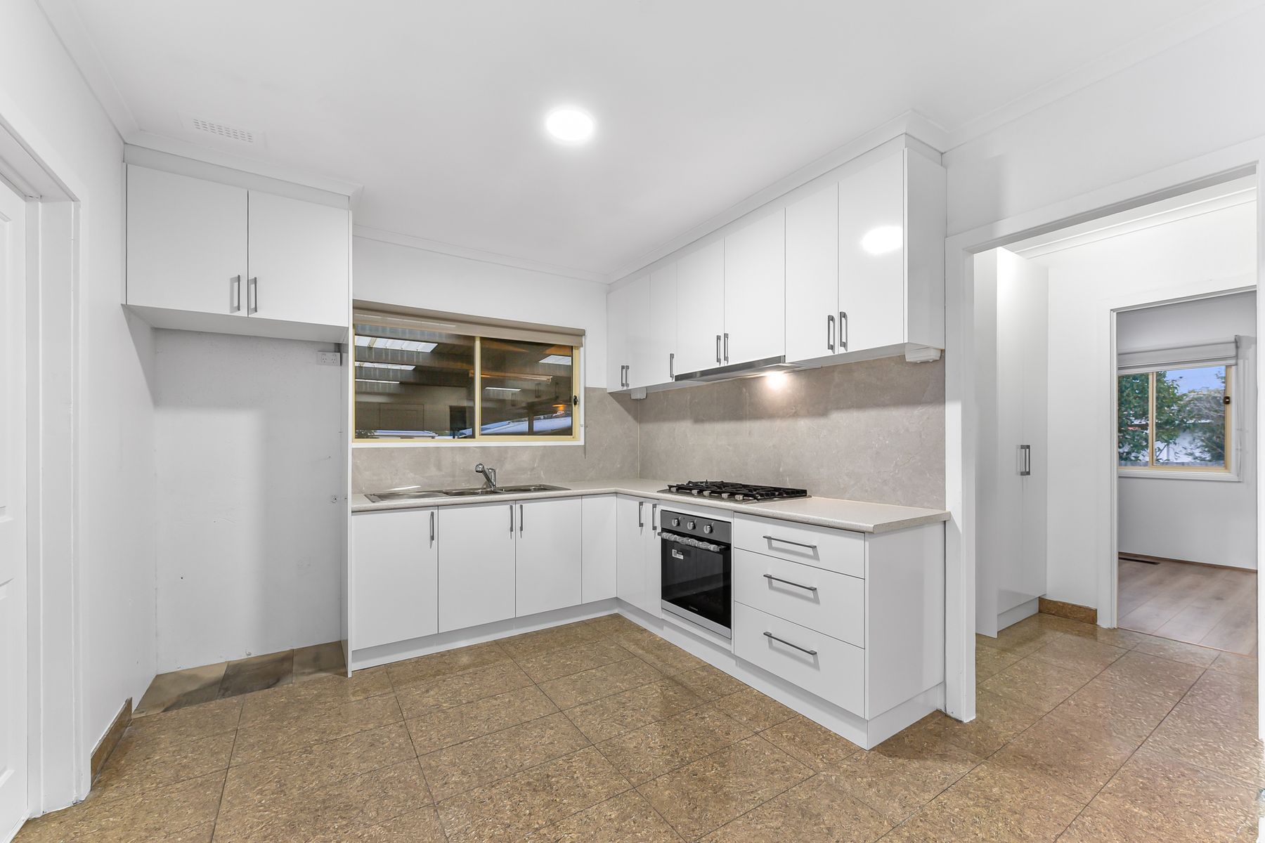 25 Latham Crescent, Dandenong North, VIC 3175, Dandenong North - Thumbnail 5