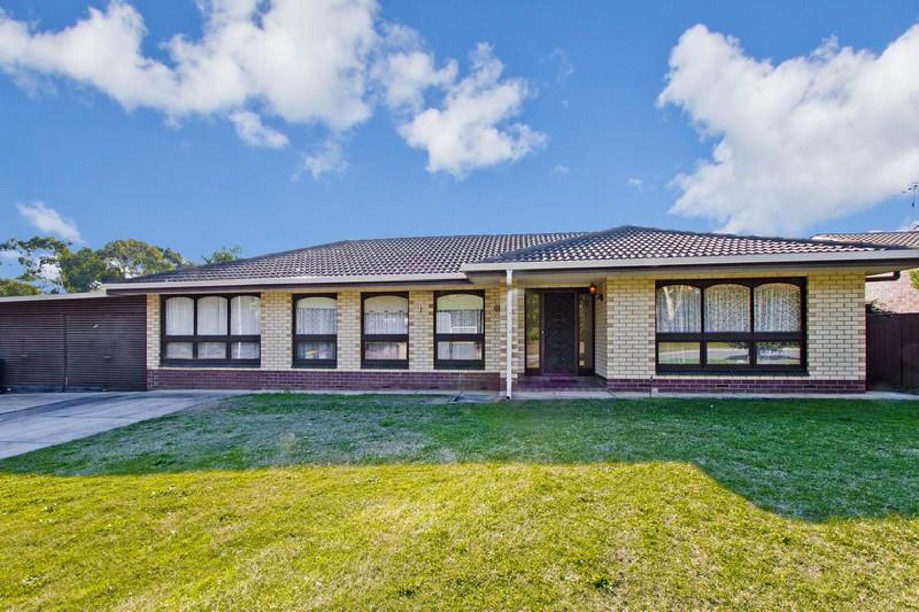 12 Crampton Street, Fairview Park SA 5126