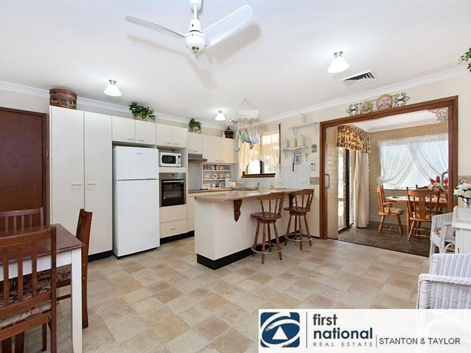 6 Wagner Place, Cranebrook - Thumbnail 8