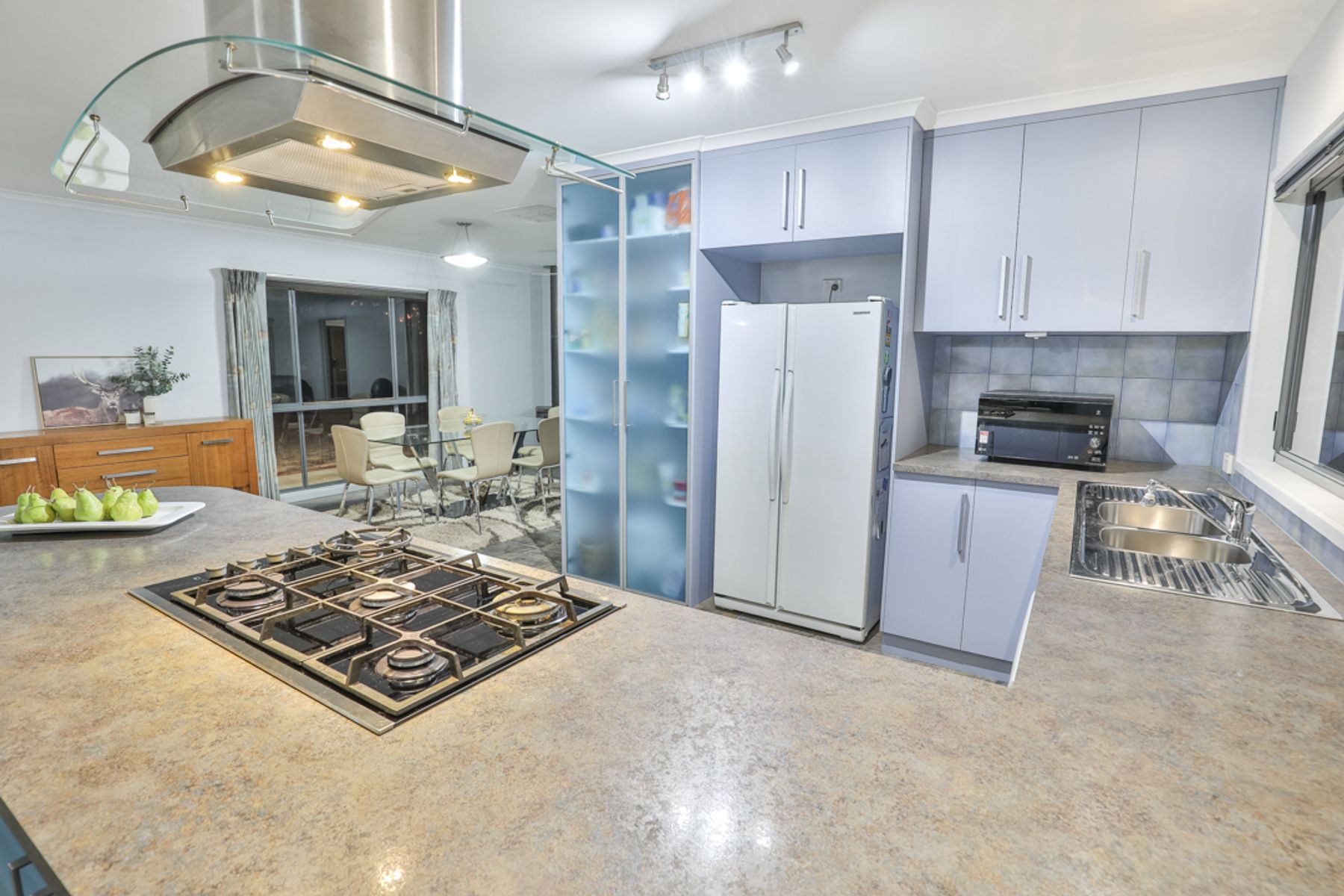 10 Lakeside Drive, Cabarita - Thumbnail 2