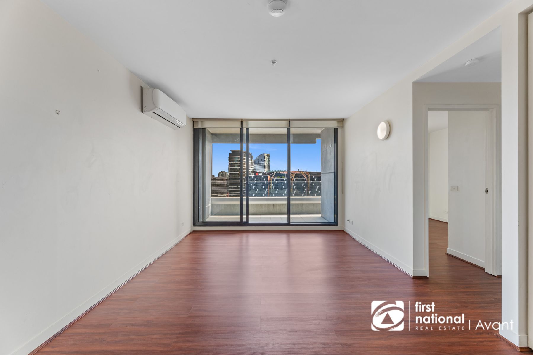1907/200 Spencer Street, Melbourne VIC 3000, Melbourne - Thumbnail 3