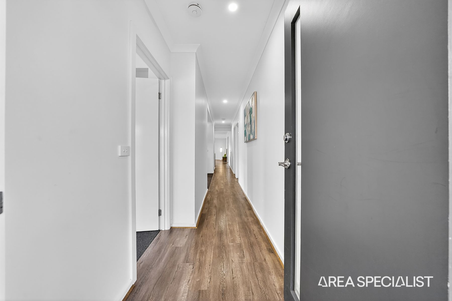 25 Whitecross Drive, Thornhill Park, Thornhill Park - Thumbnail 2