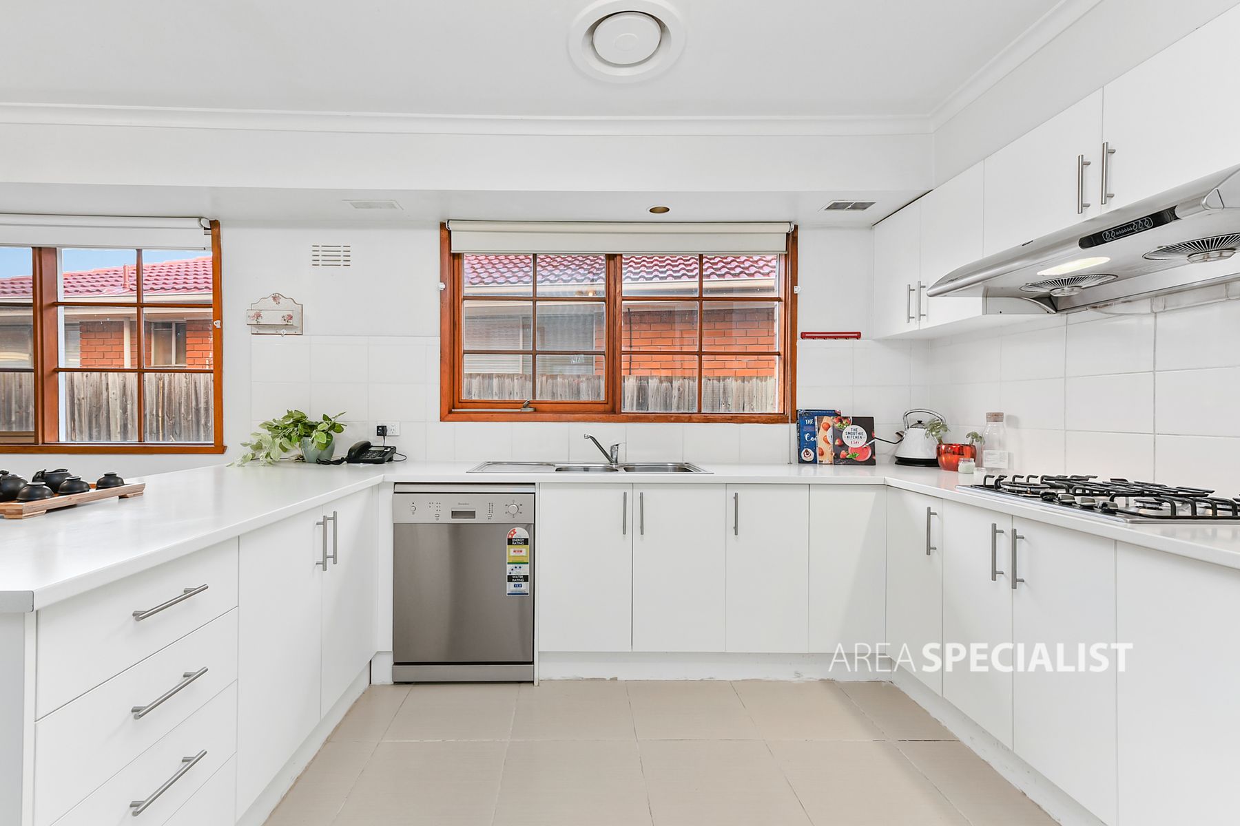 30 Locharn Crescent, Keysborough, VIC 3173, Keysborough - Thumbnail 3