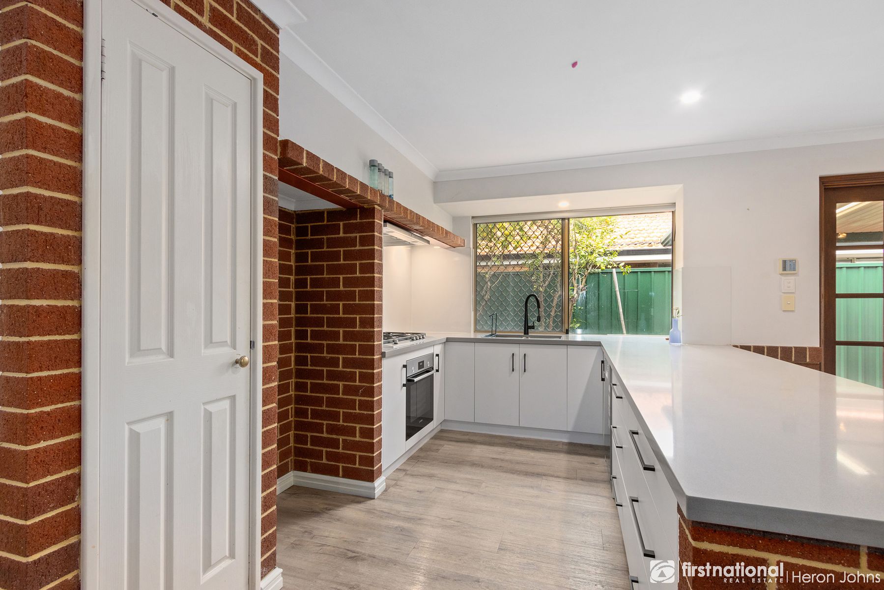 20 Stuart Court, Bateman WA 6150, Bateman - Thumbnail 7
