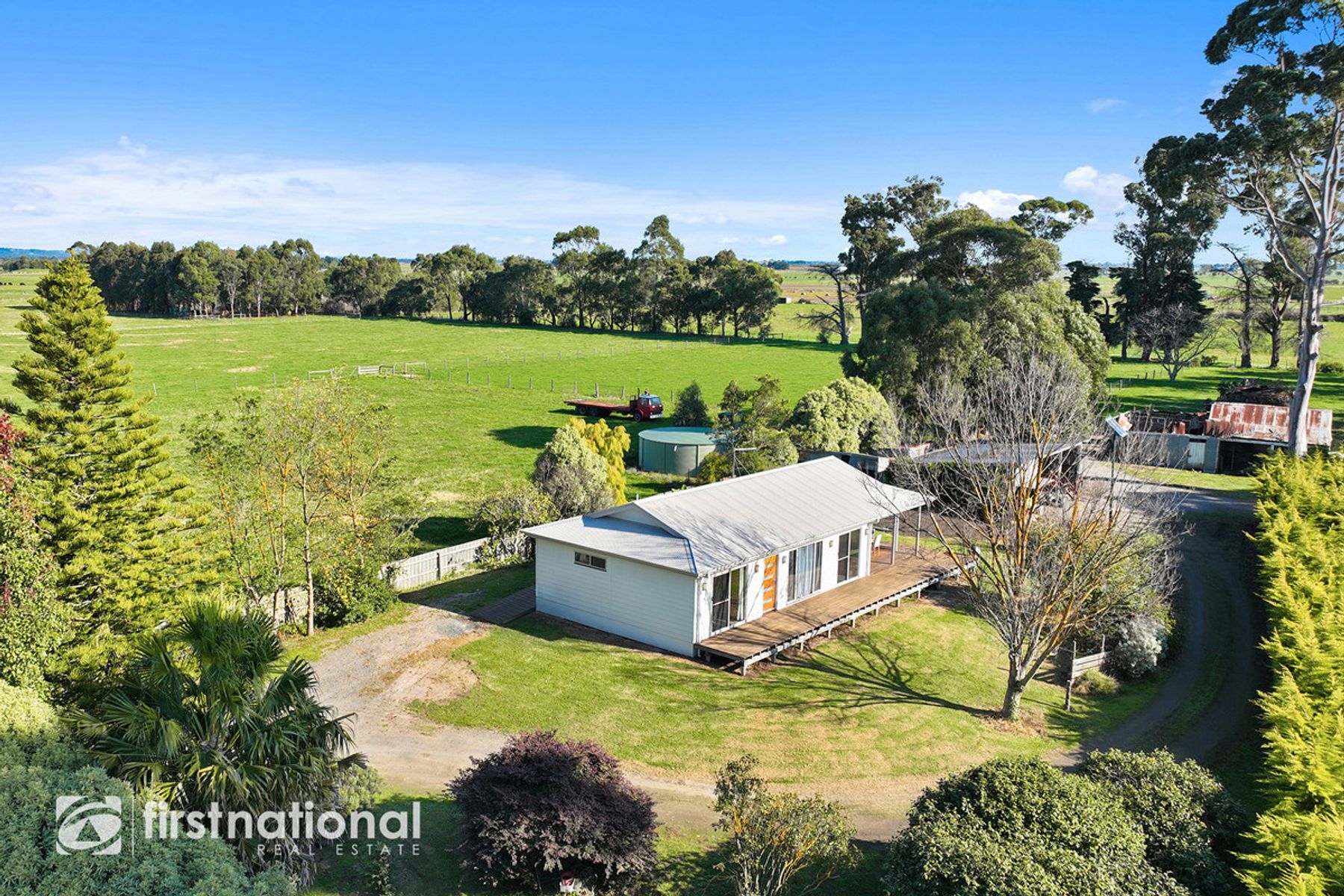 350 Bunyip, Iona - Thumbnail 2