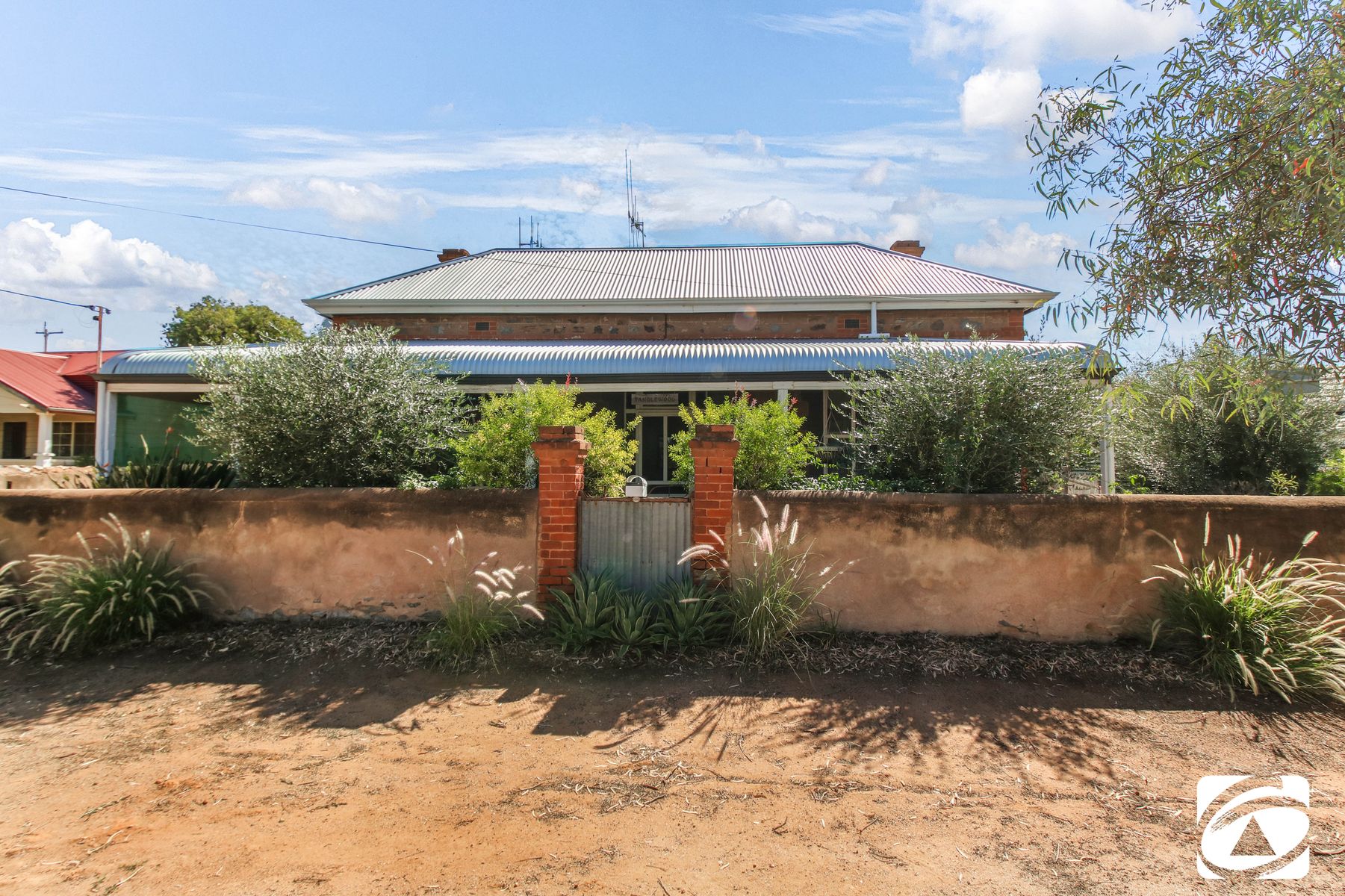 100 Hebbard Street, Broken Hill NSW 2880, Broken Hill - Image 1