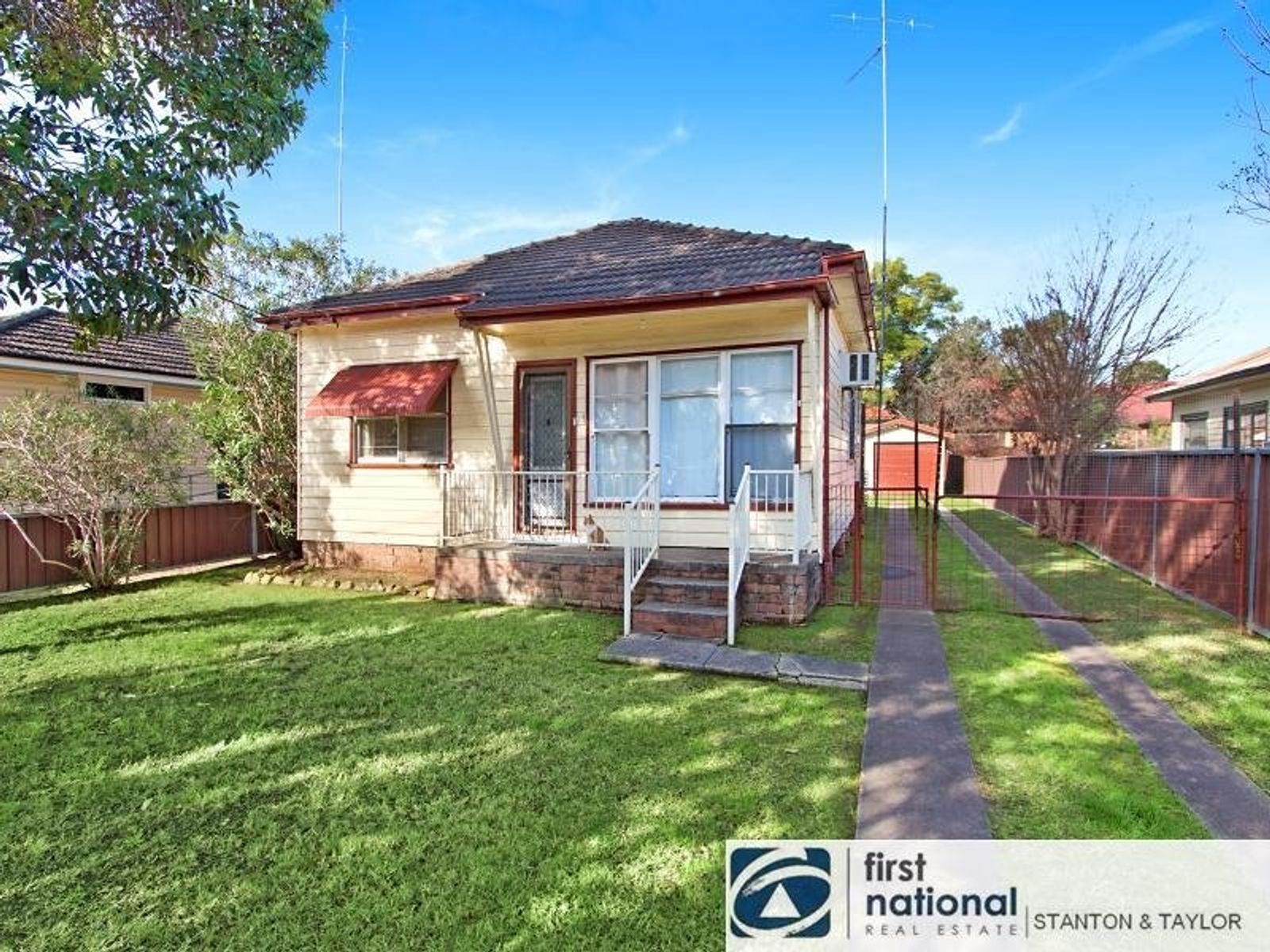 8 Brown Street, Penrith - Thumbnail 3