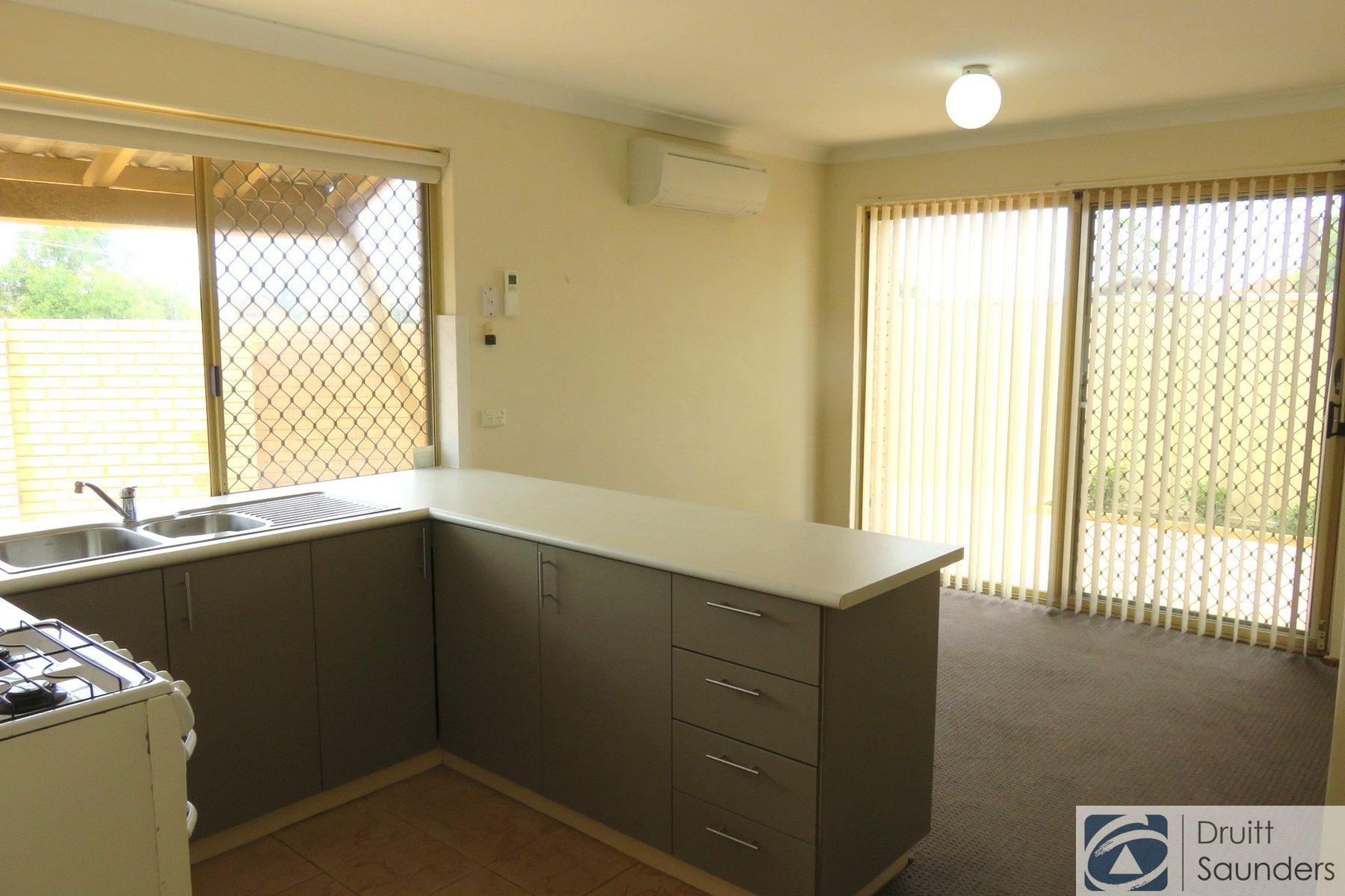 1/4 Neptune Street, Scarborough WA 6019, Scarborough - Thumbnail 6