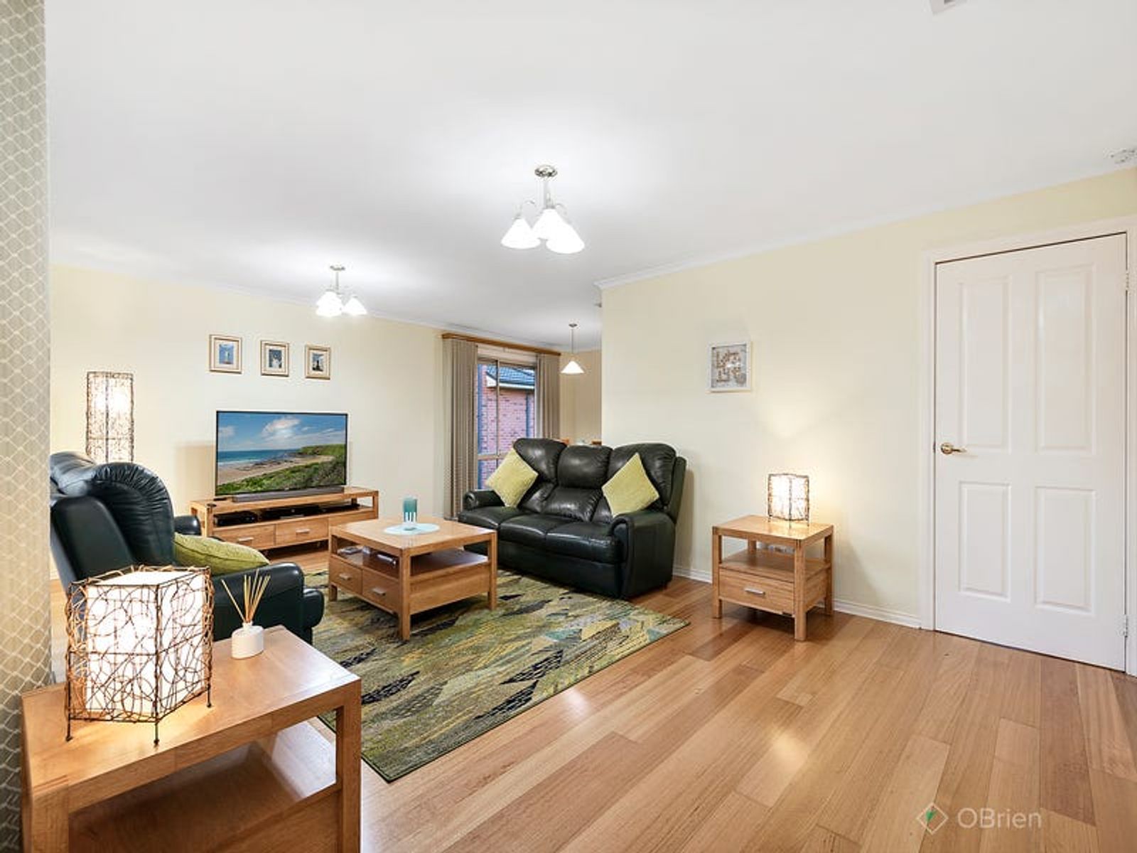 132 David Collins Drive, Endeavour Hills, VIC 3802, Endeavour Hills - Thumbnail 2