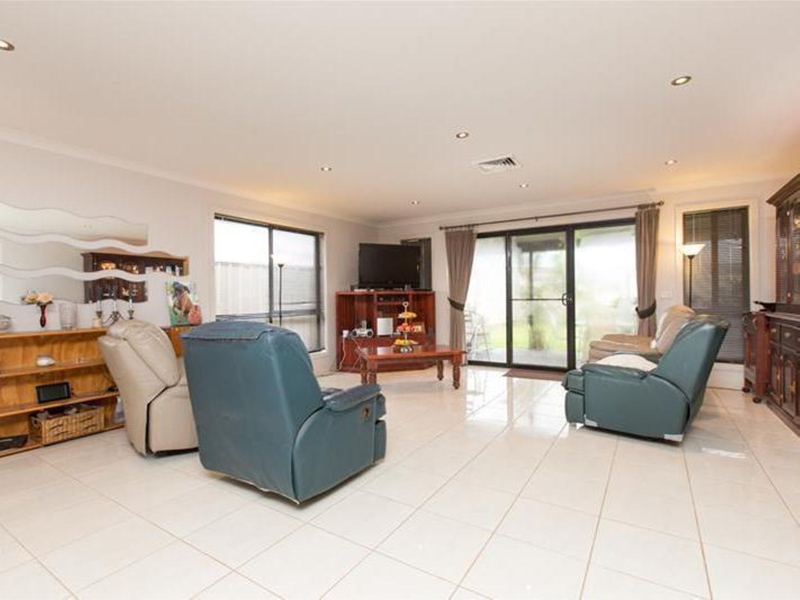 6 Wisteria Way, Mildura - Thumbnail 2