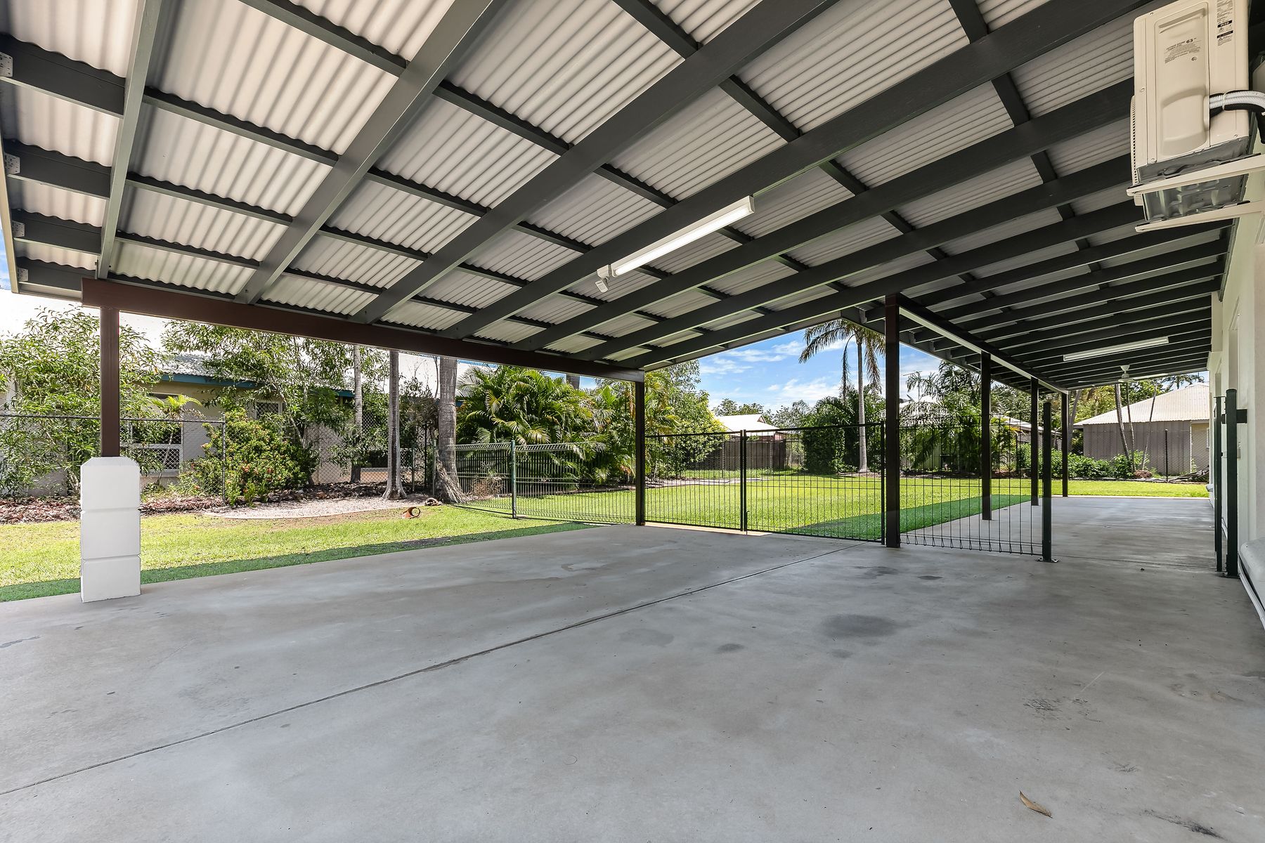 154 Woodlake Boulevard, Durack NT 0830, Durack - Thumbnail 2